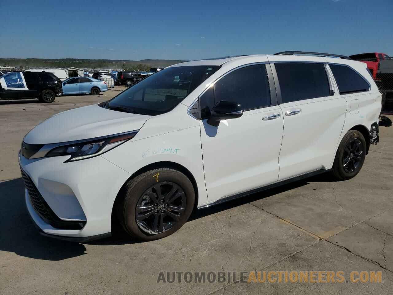 5TDCSKFC3RS120969 TOYOTA SIENNA 2024