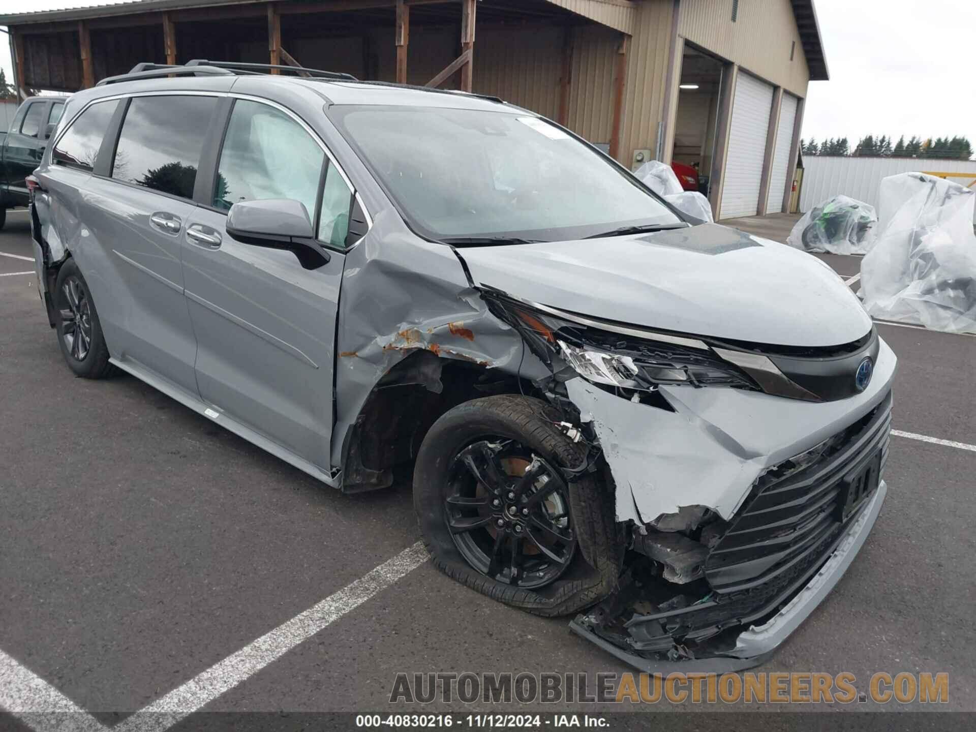 5TDCSKFC8RS120160 TOYOTA SIENNA 2024