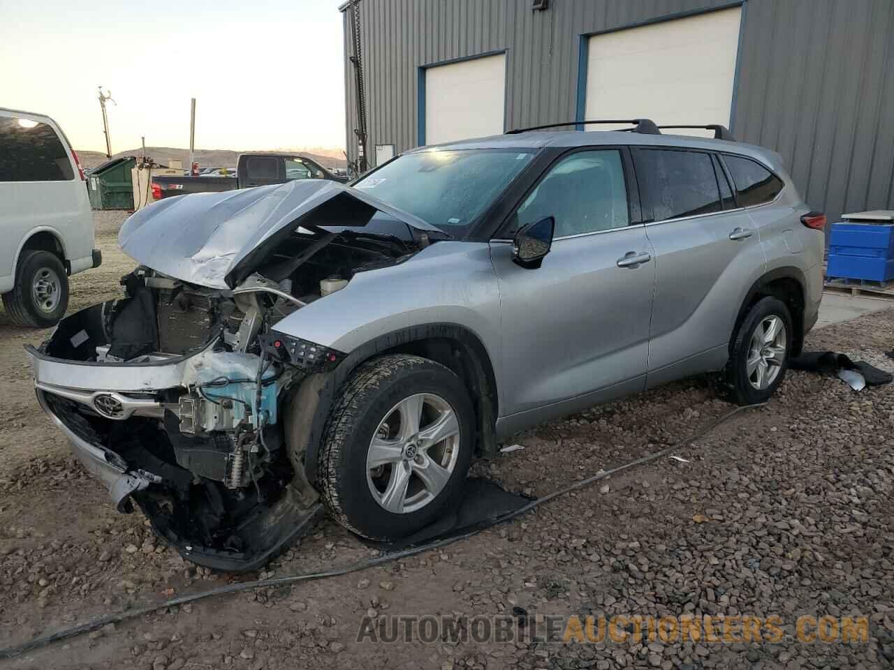 5TDCZRAH2MS537743 TOYOTA HIGHLANDER 2021