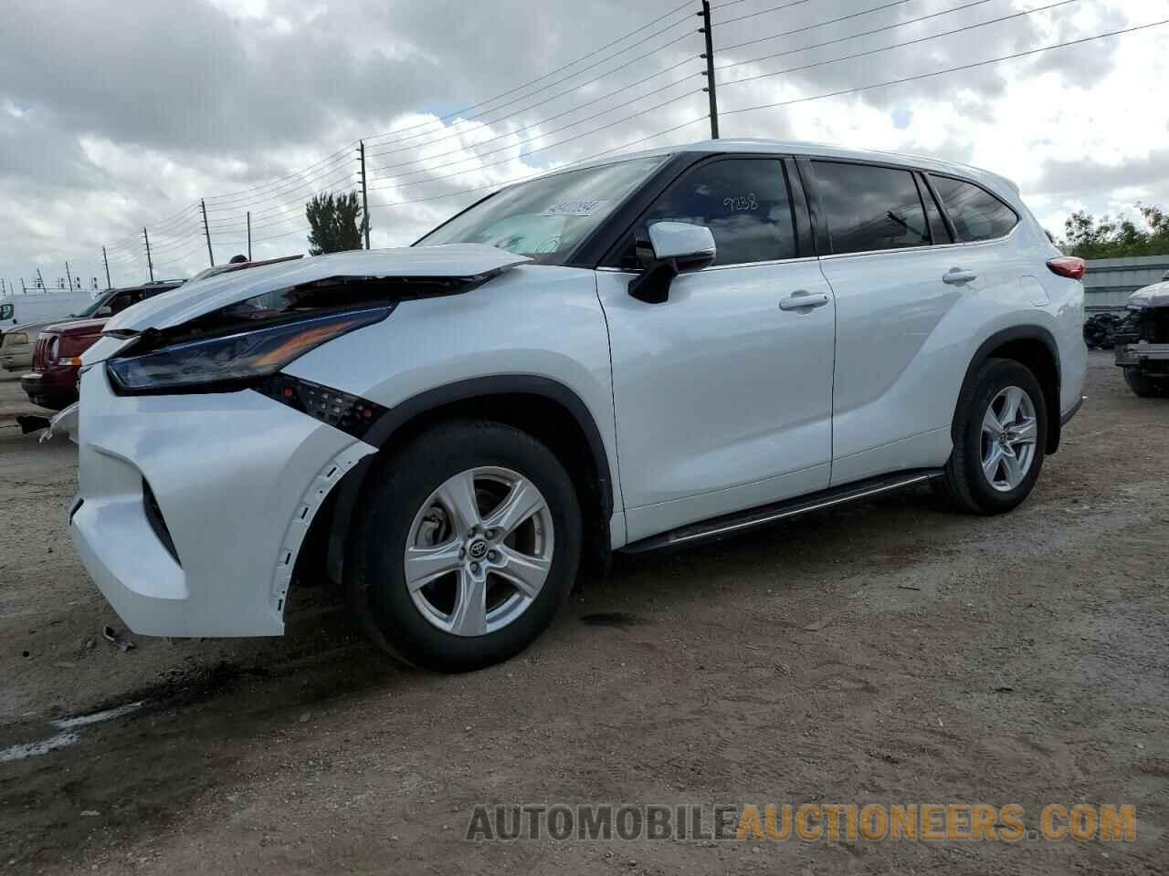 5TDCZRAH8NS546626 TOYOTA HIGHLANDER 2022