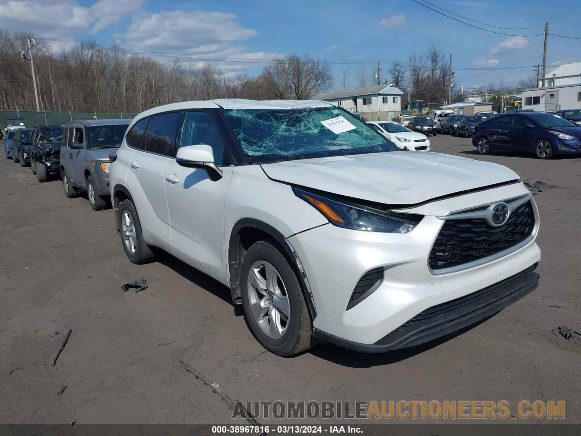 5TDCZRBH2NS227995 TOYOTA HIGHLANDER 2022