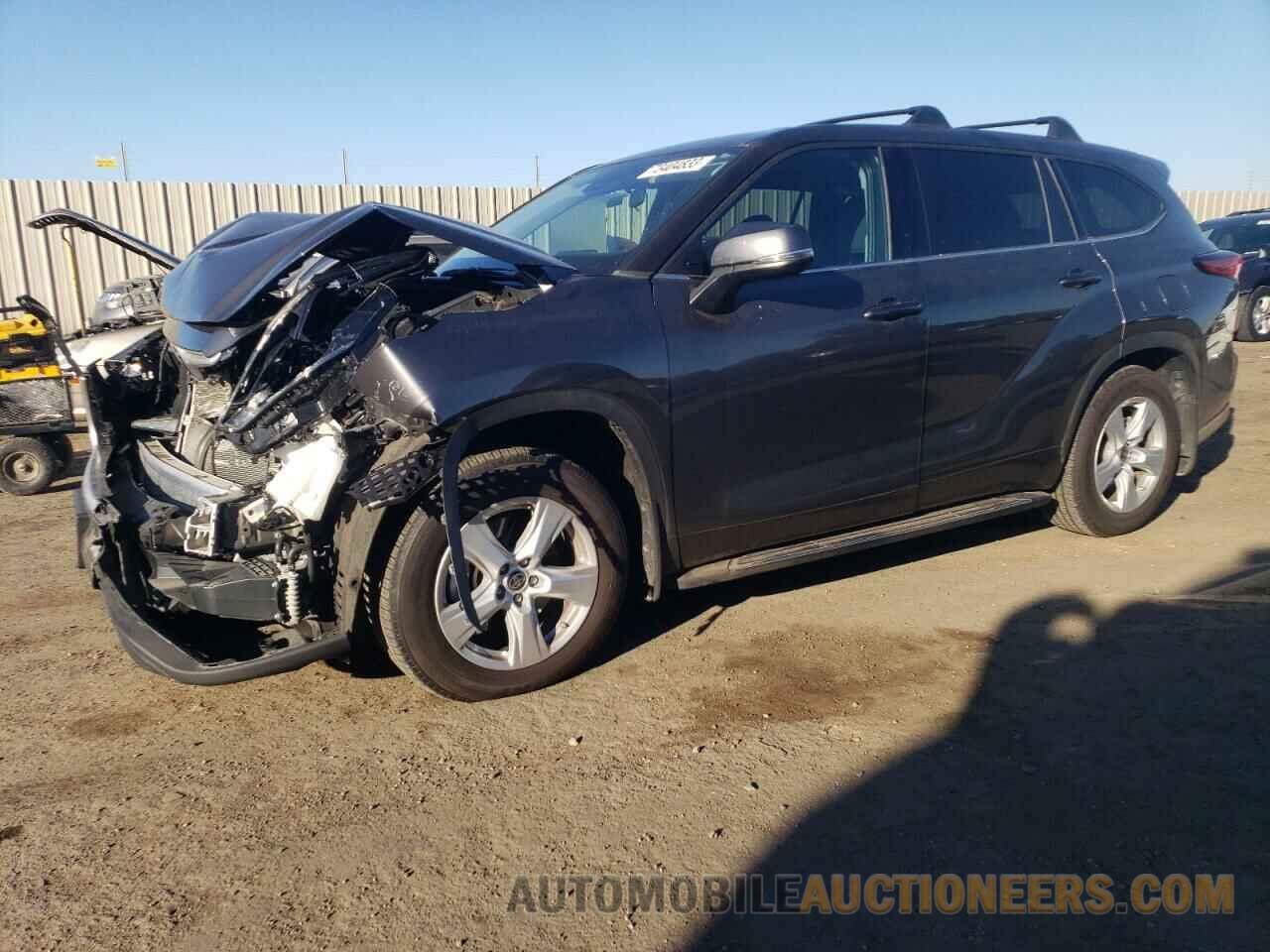 5TDCZRBH2NS568412 TOYOTA HIGHLANDER 2022