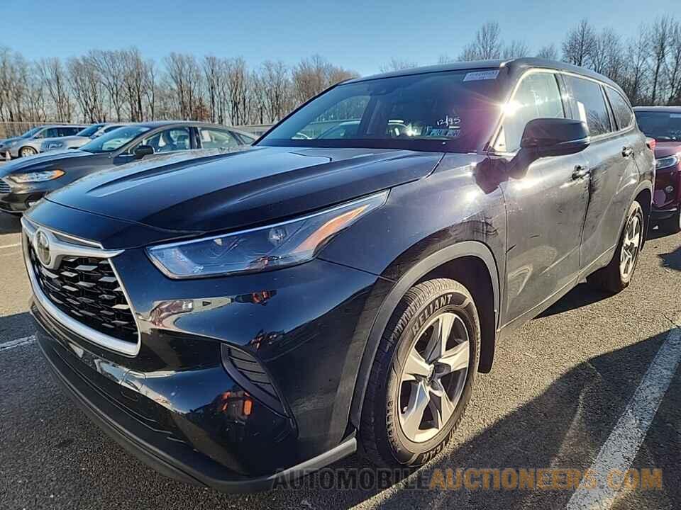 5TDCZRBH9NS234765 Toyota Highlander 2022