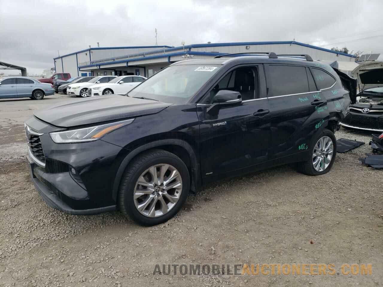 5TDDBRCH4MS017923 TOYOTA HIGHLANDER 2021