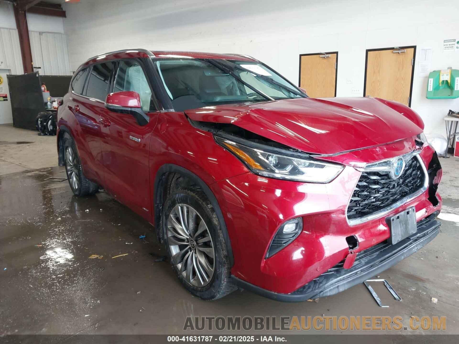 5TDDBRCH5MS015338 TOYOTA HIGHLANDER 2021