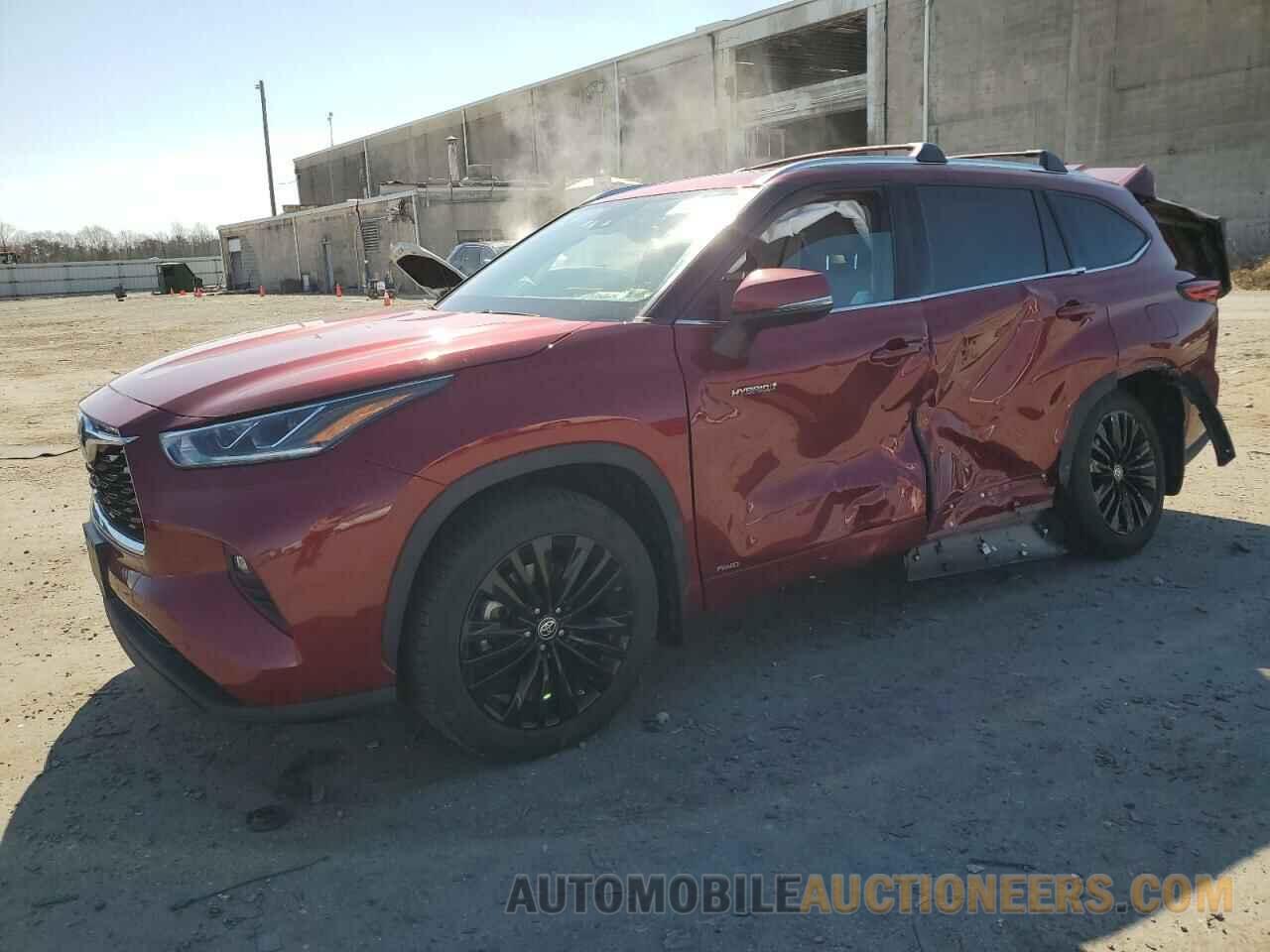 5TDDBRCH6MS016465 TOYOTA HIGHLANDER 2021