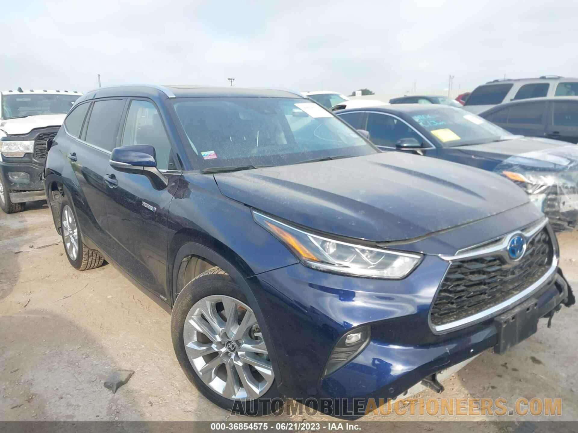 5TDDBRCH9MS520833 TOYOTA HIGHLANDER 2021