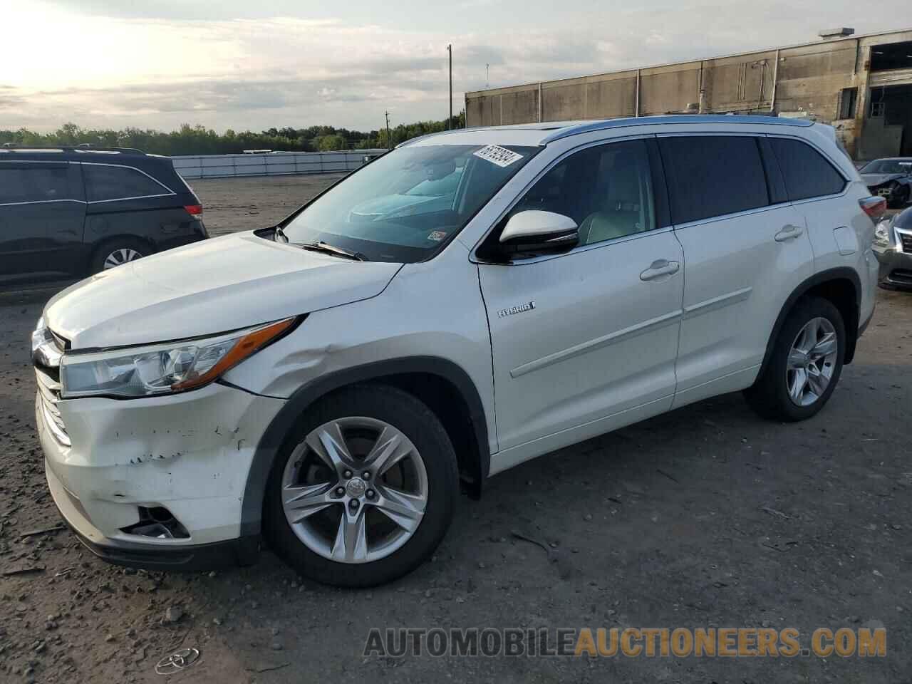 5TDDCRFH5FS012435 TOYOTA HIGHLANDER 2015