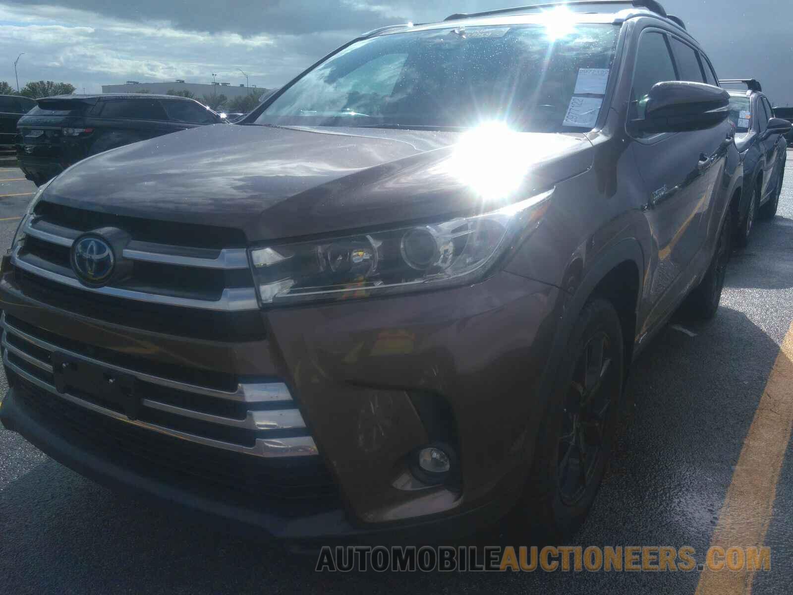 5TDDGRFH1KS056205 Toyota Highlander Hybrid 2019