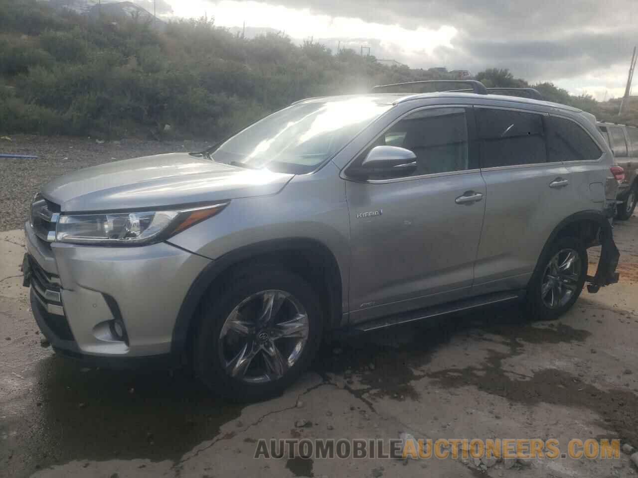 5TDDGRFH3JS050470 TOYOTA HIGHLANDER 2018