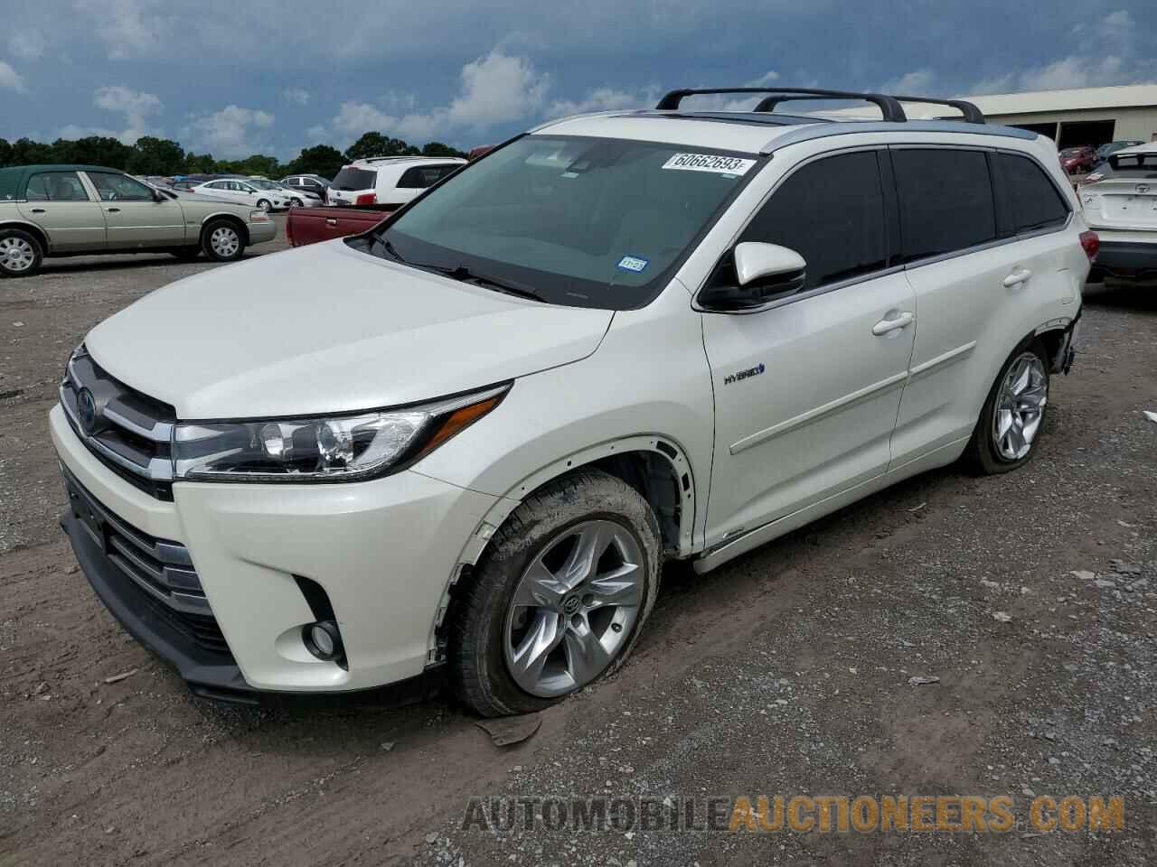 5TDDGRFH4JS040983 TOYOTA HIGHLANDER 2018