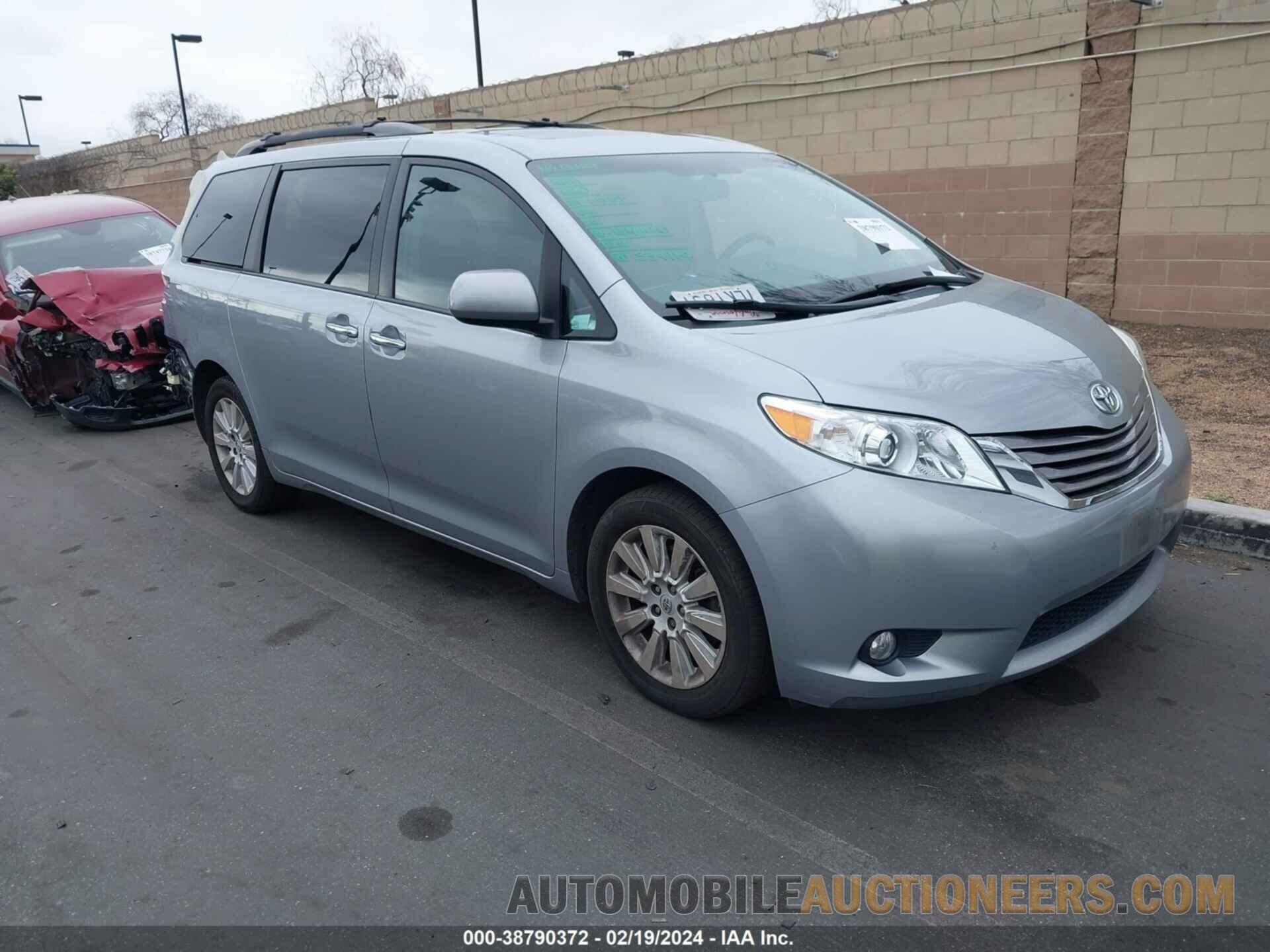 5TDDK3DC0FS105550 TOYOTA SIENNA 2015