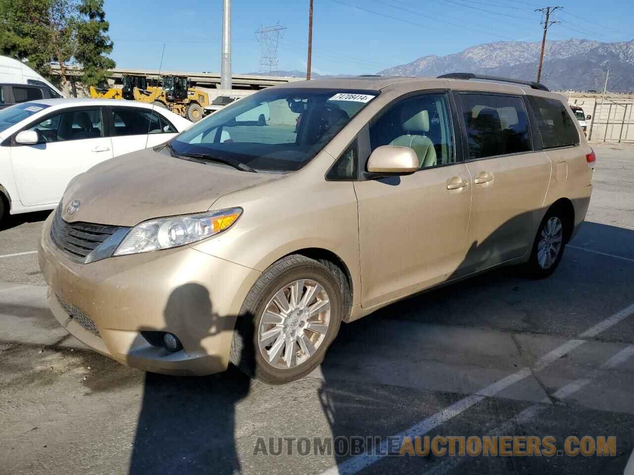 5TDDK3DC1CS047993 TOYOTA All Models 2012