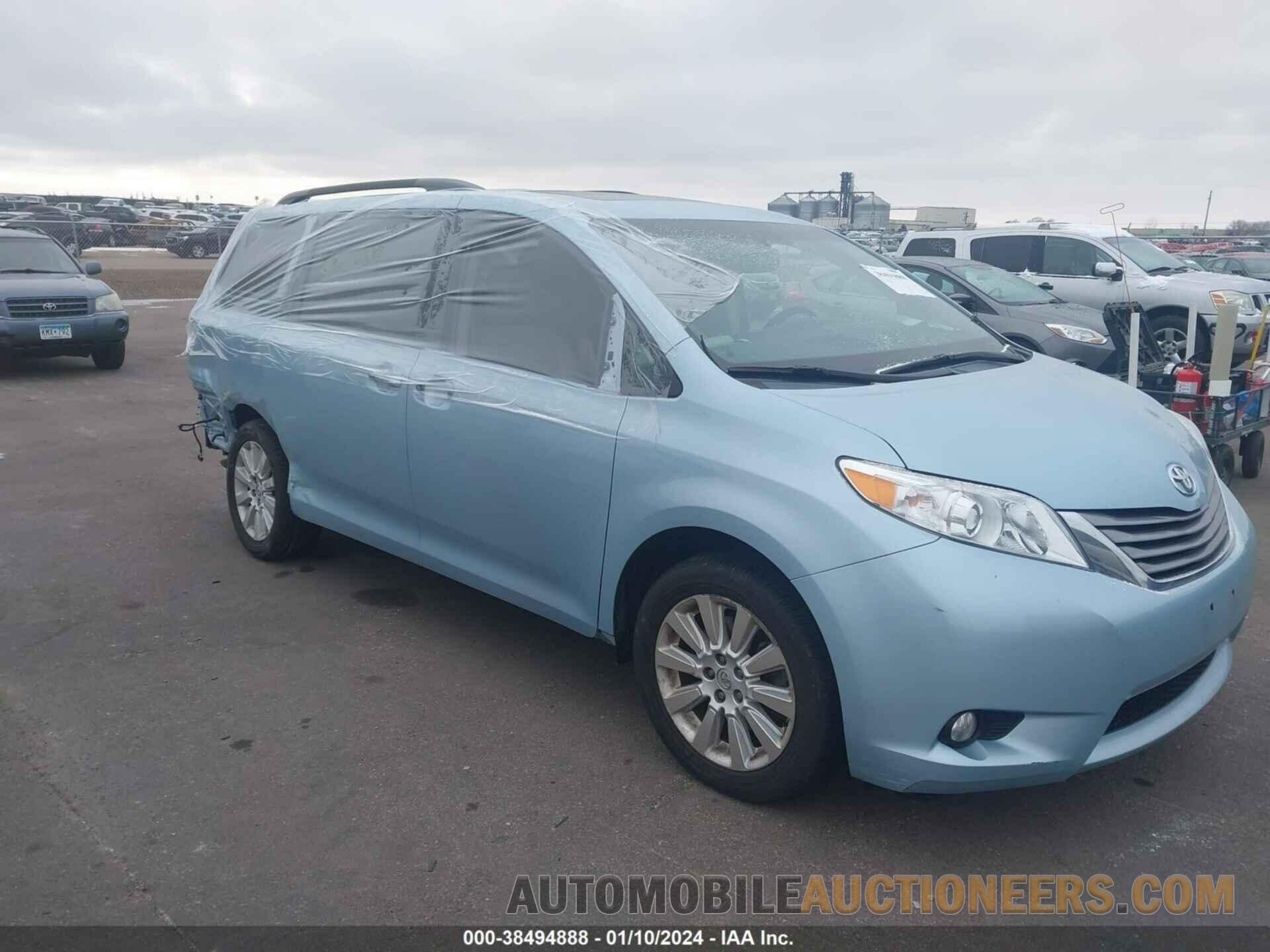 5TDDK3DC4FS095752 TOYOTA SIENNA 2015