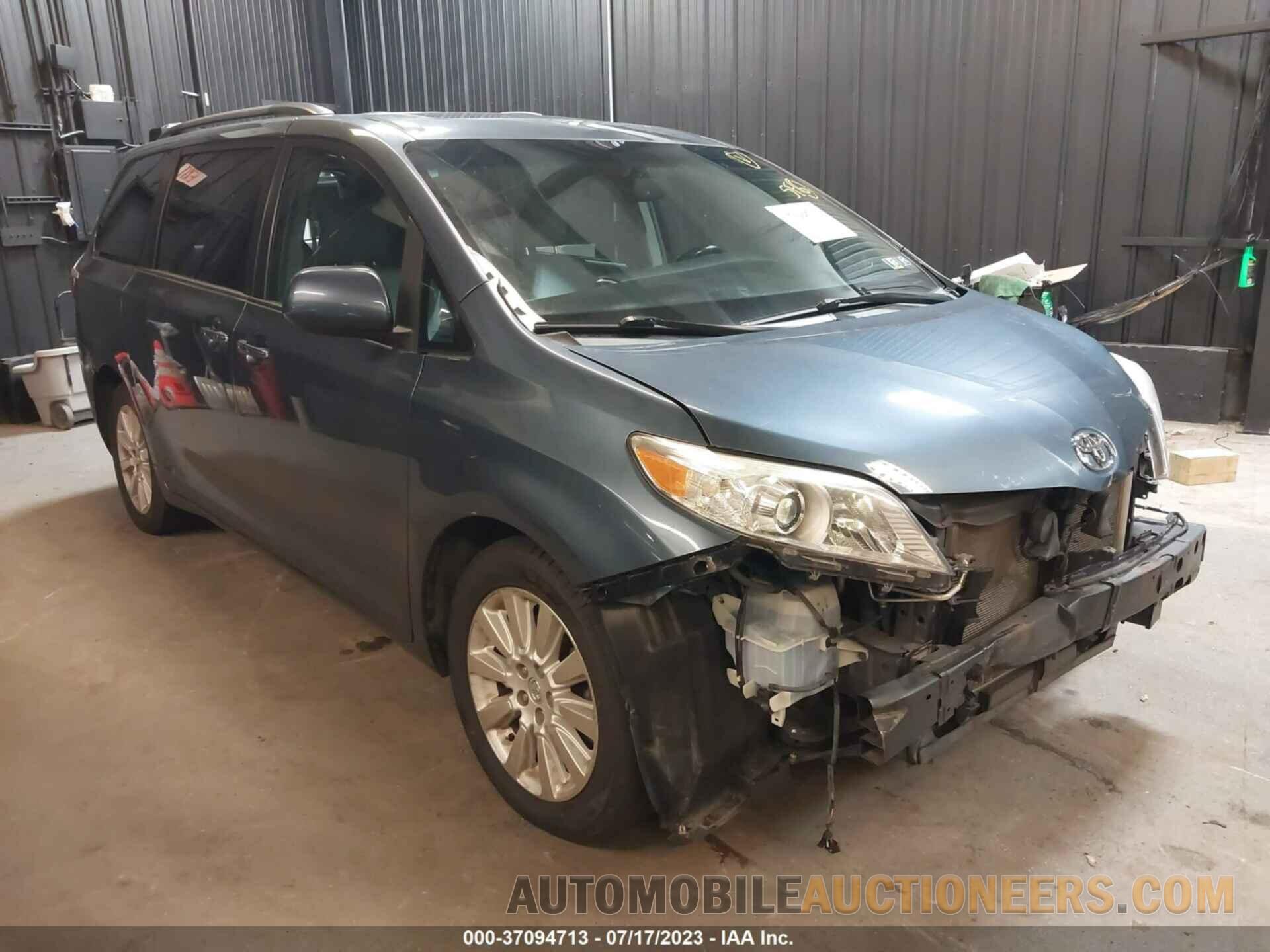 5TDDK3DC4FS127261 TOYOTA SIENNA 2015