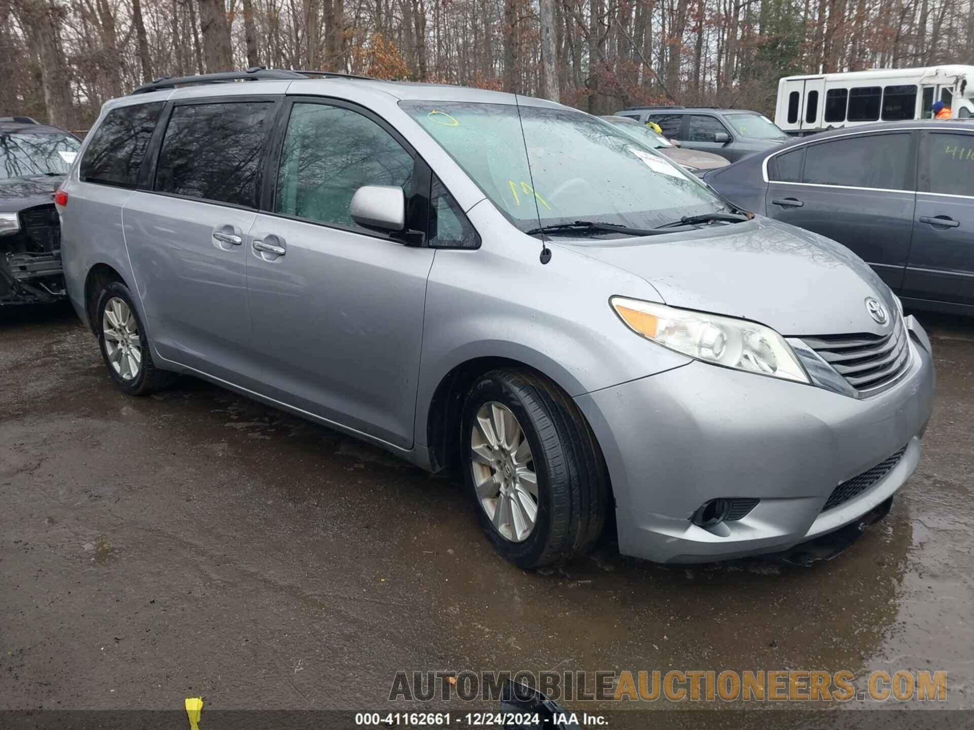 5TDDK3DC5DS070243 TOYOTA SIENNA 2013