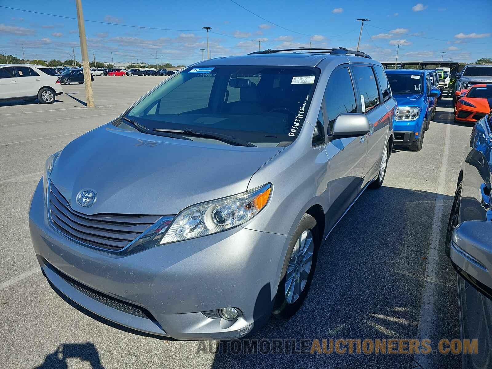 5TDDK3DC7FS119137 Toyota Sienna 2015