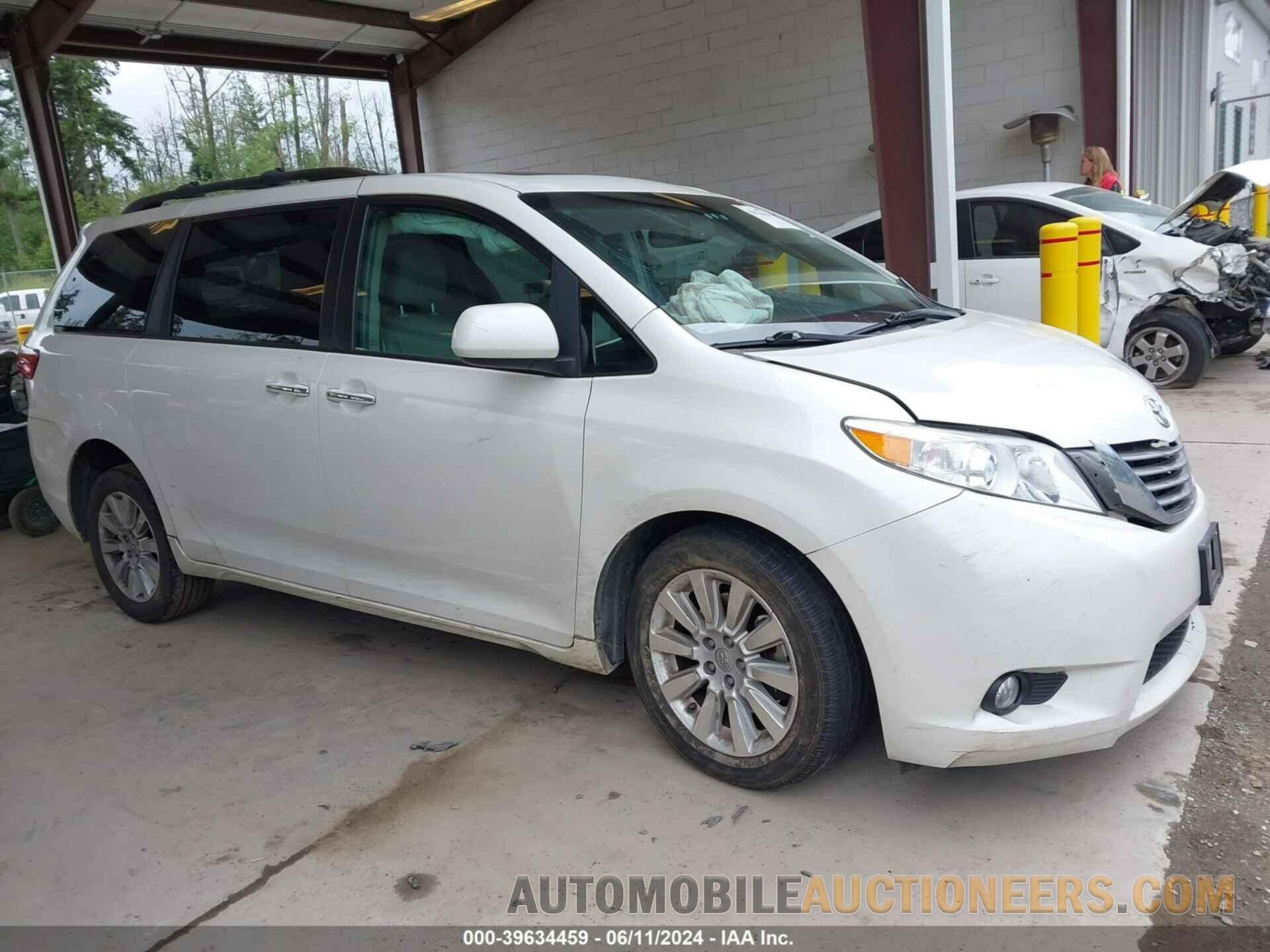 5TDDK3DC7FS124807 TOYOTA SIENNA 2015