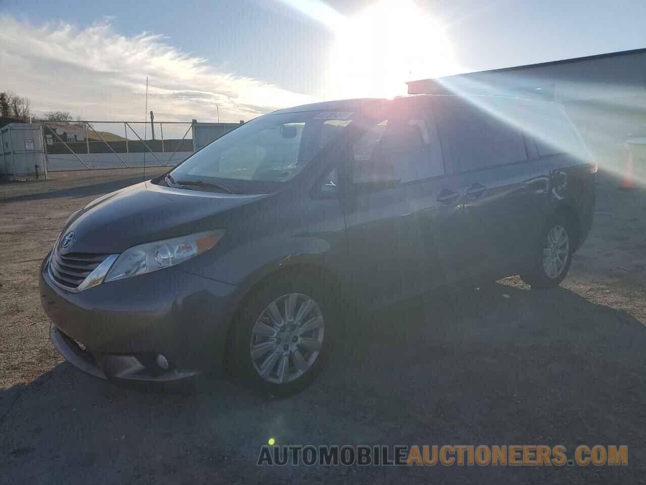 5TDDK3DC8CS046923 TOYOTA All Models 2012