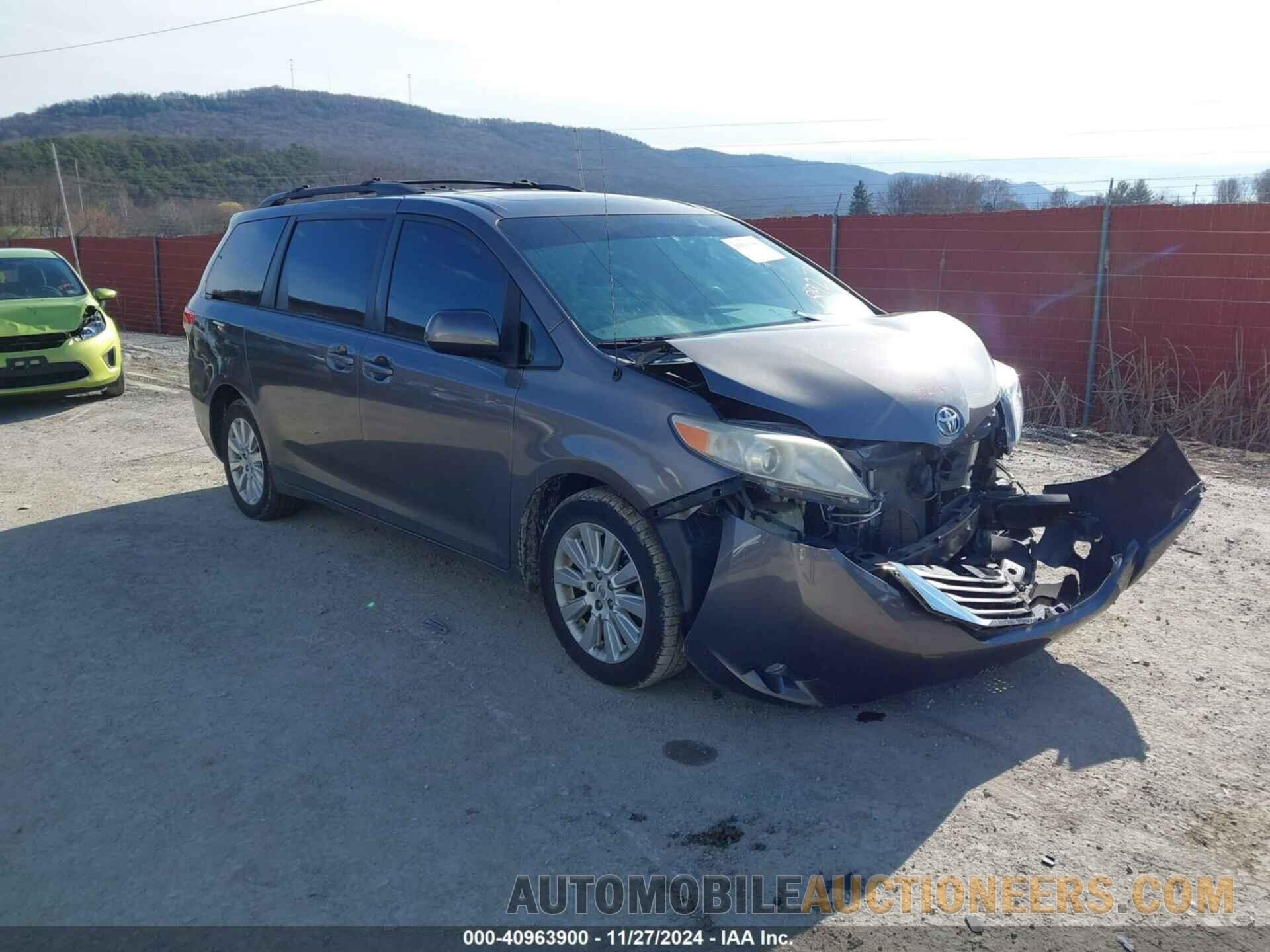 5TDDK3DC9CS038927 TOYOTA SIENNA 2012