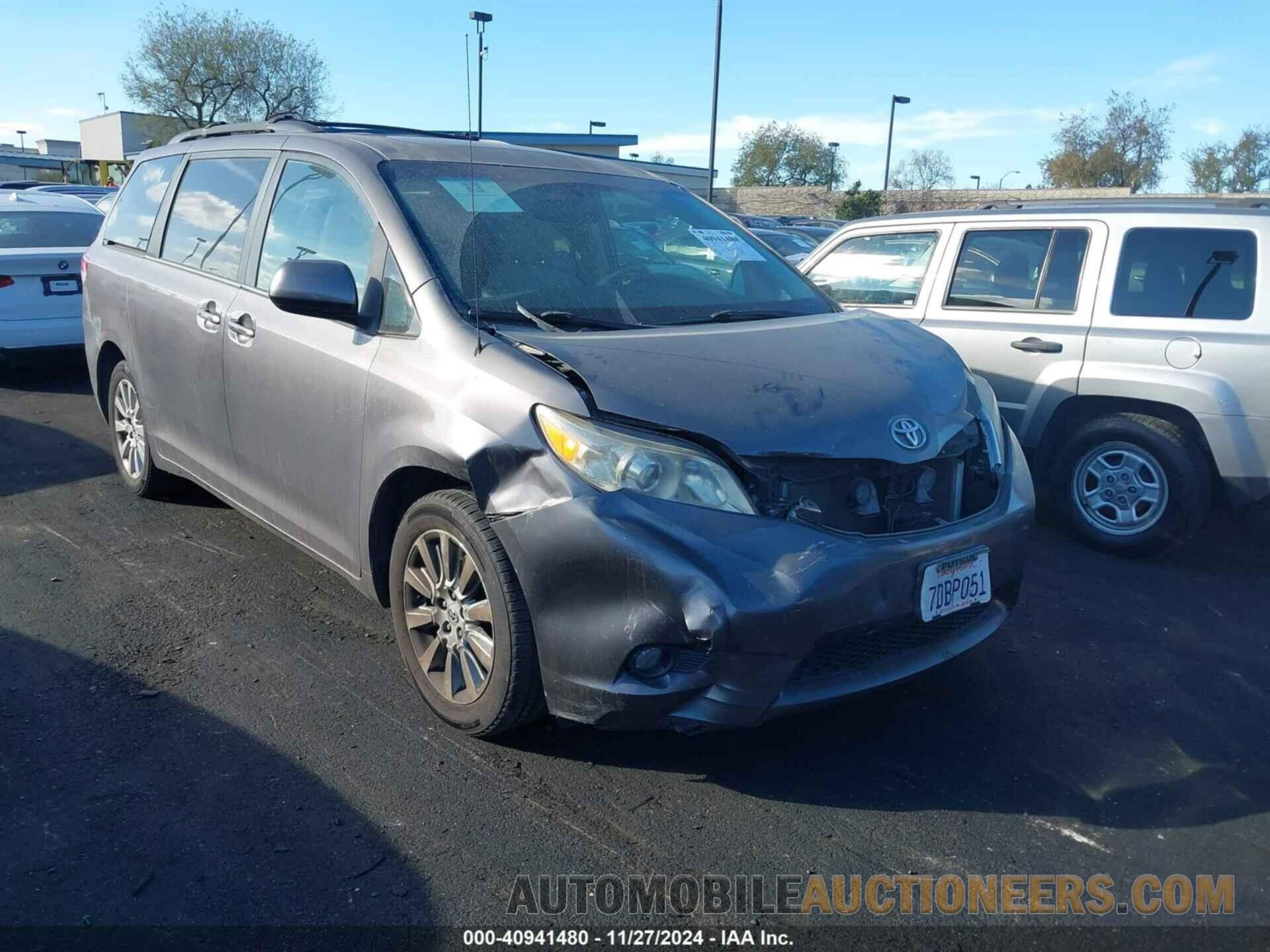 5TDDK3DC9DS069919 TOYOTA SIENNA 2013