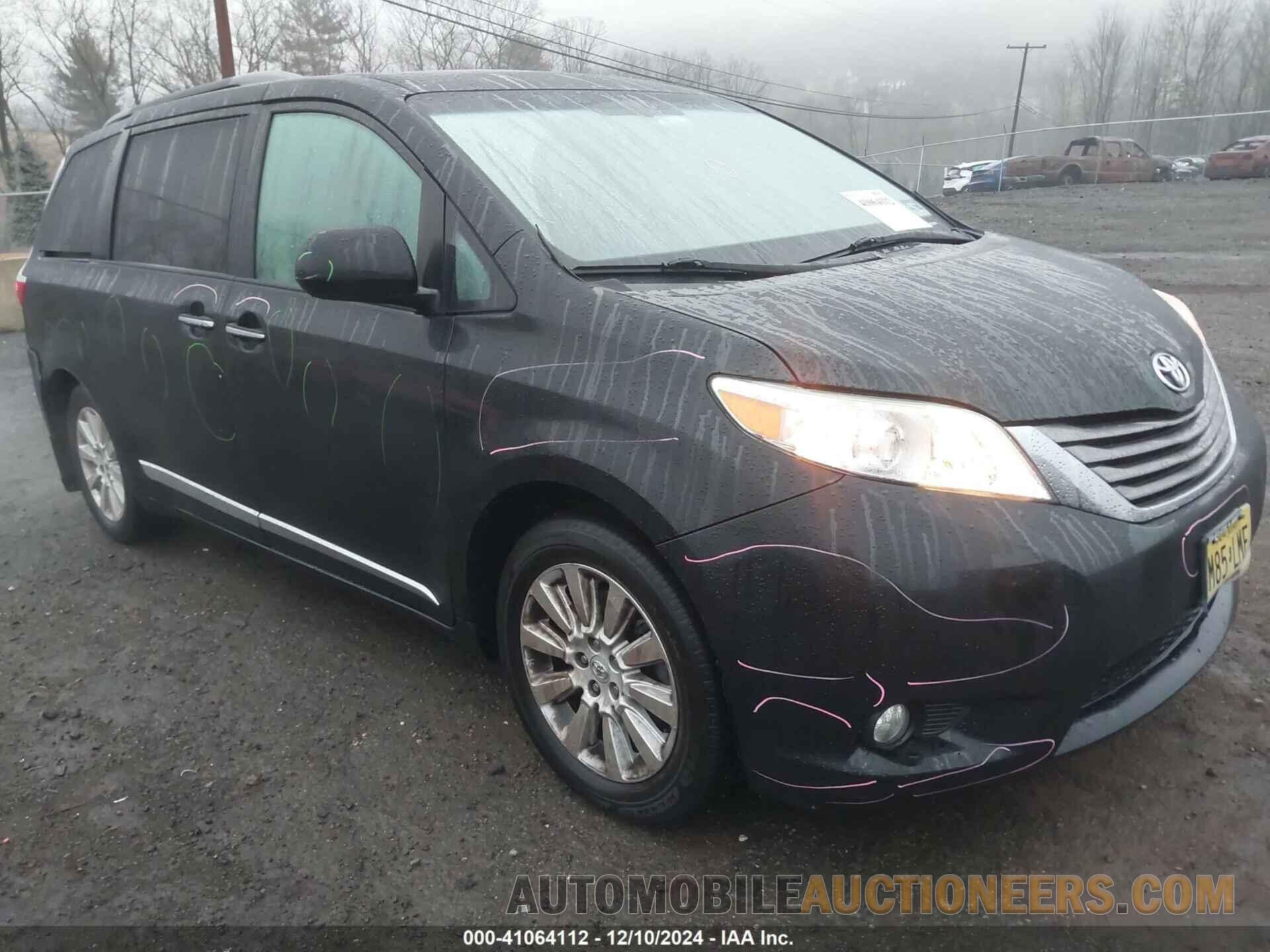 5TDDK3DC9FS124680 TOYOTA SIENNA 2015