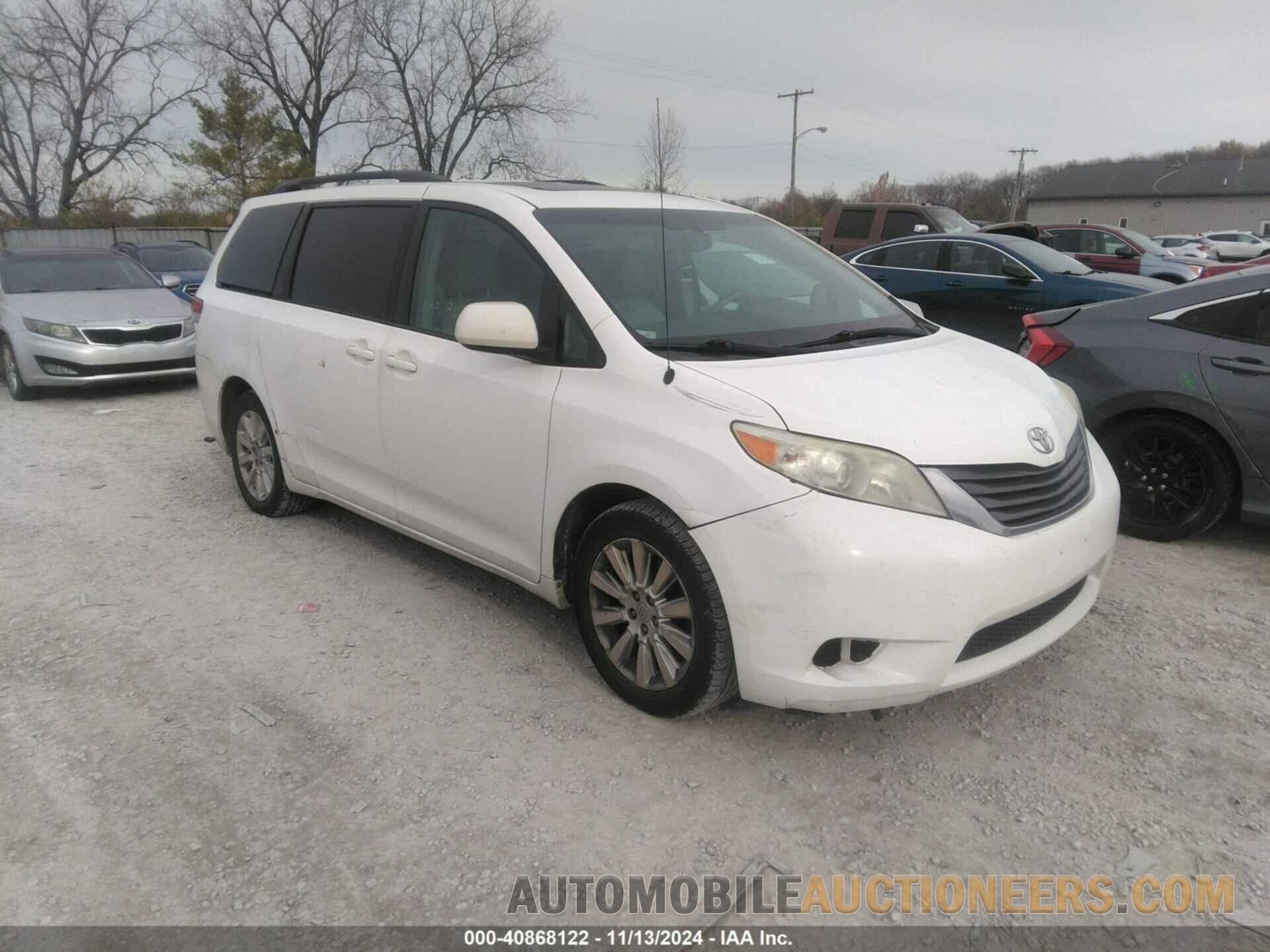 5TDDK3DCXBS012514 TOYOTA SIENNA 2011