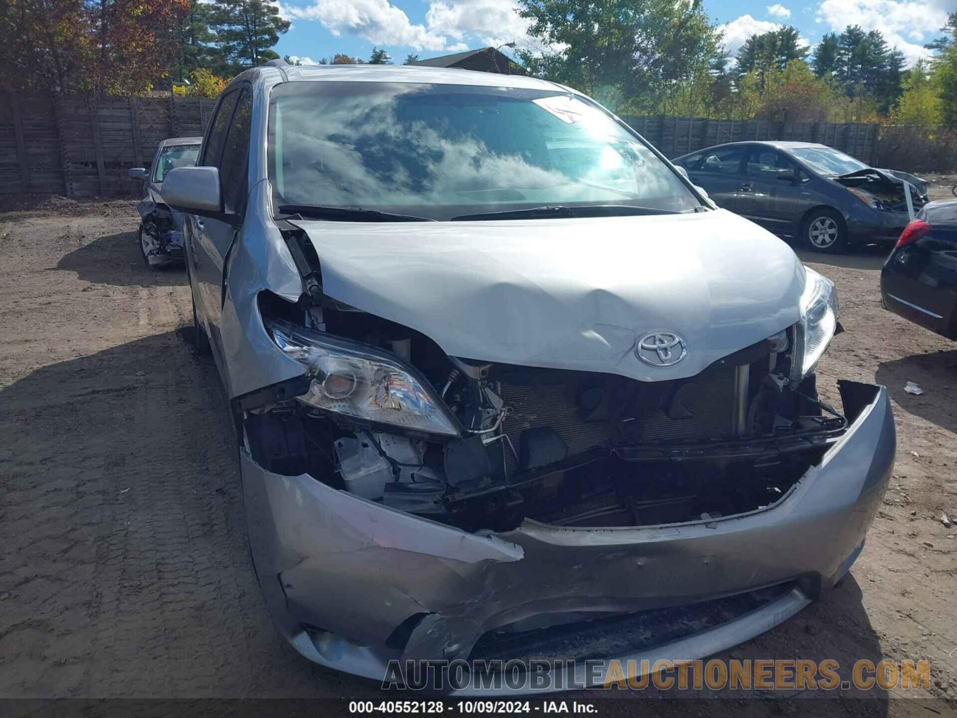 5TDDK3DCXGS145958 TOYOTA SIENNA 2016