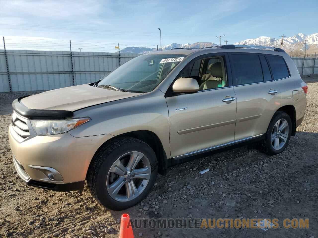 5TDDK3EH5DS191901 TOYOTA HIGHLANDER 2013