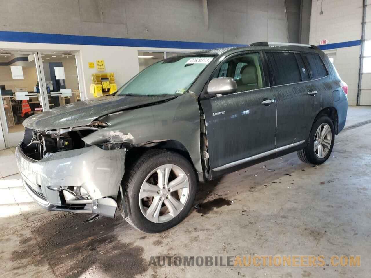 5TDDK3EH5DS225397 TOYOTA HIGHLANDER 2013