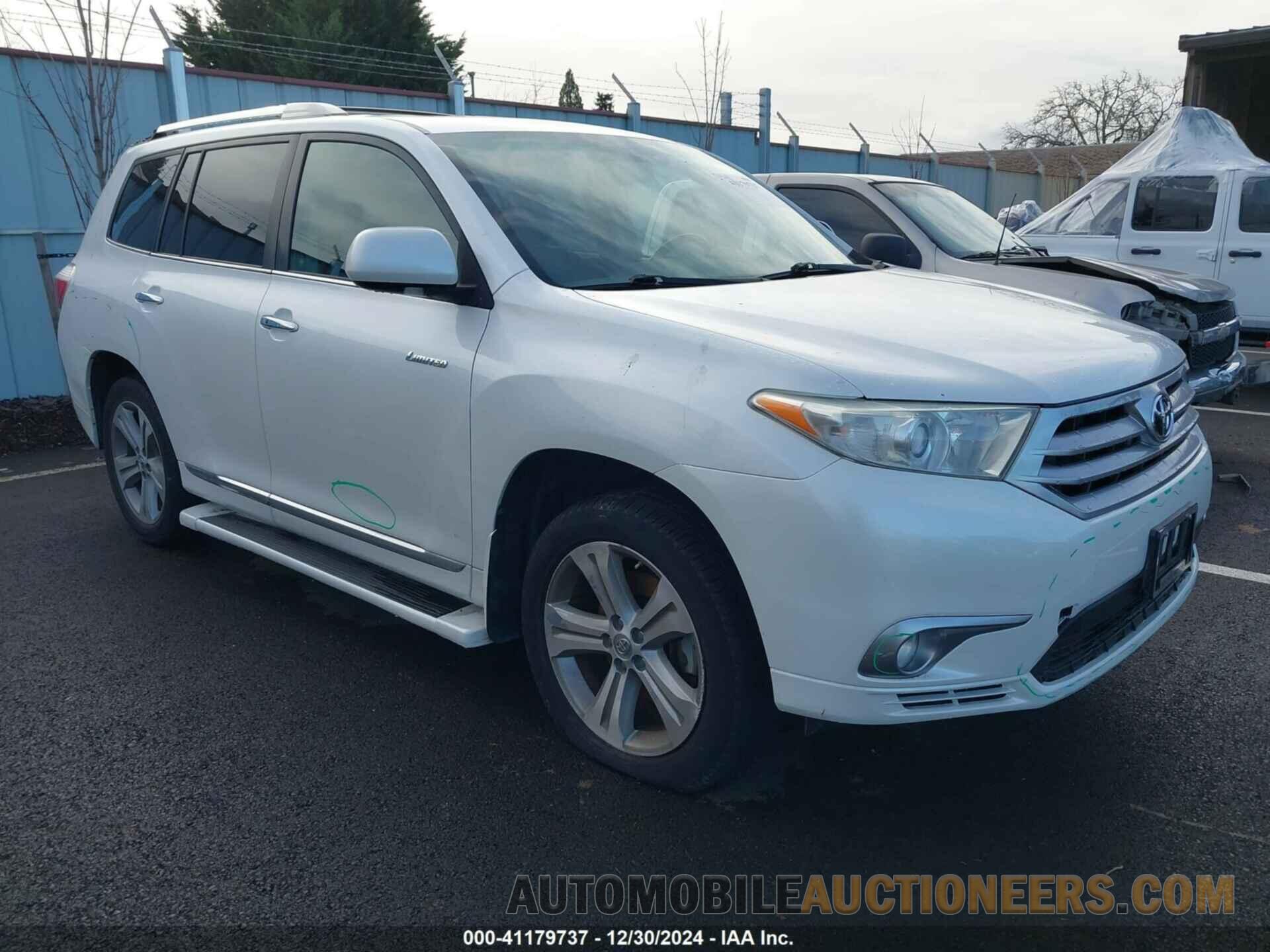 5TDDK3EH6DS194242 TOYOTA HIGHLANDER 2013