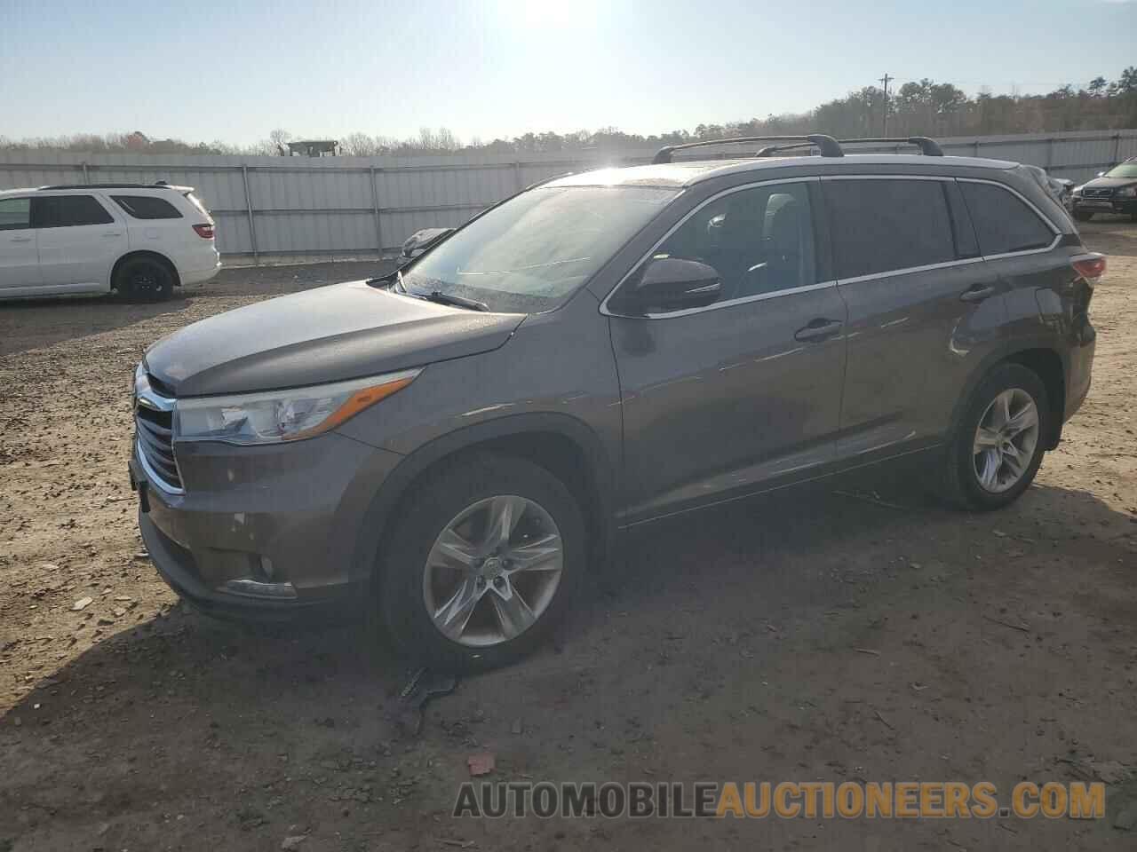 5TDDKRFH0FS089779 TOYOTA HIGHLANDER 2015