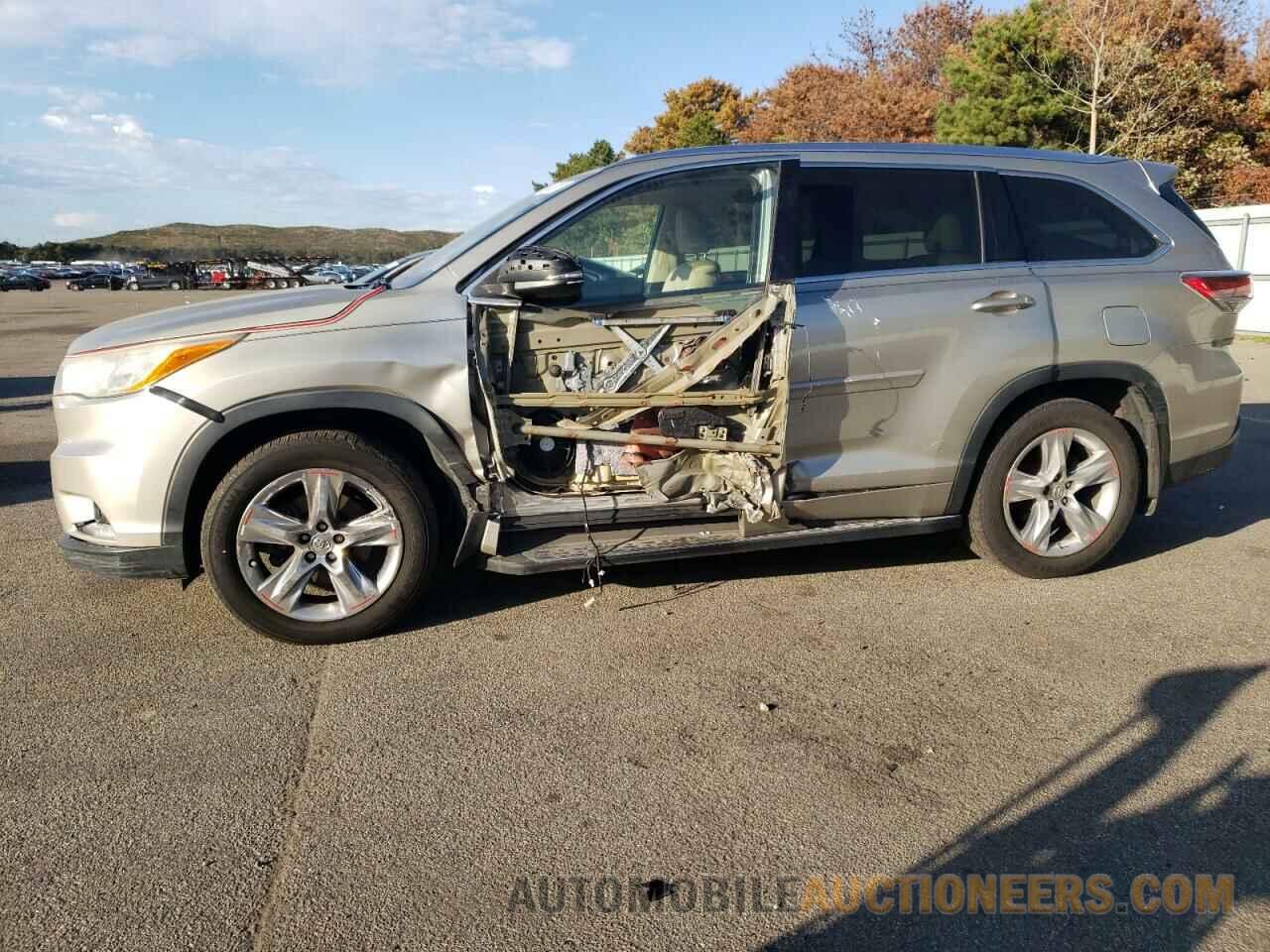 5TDDKRFH2FS116836 TOYOTA HIGHLANDER 2015