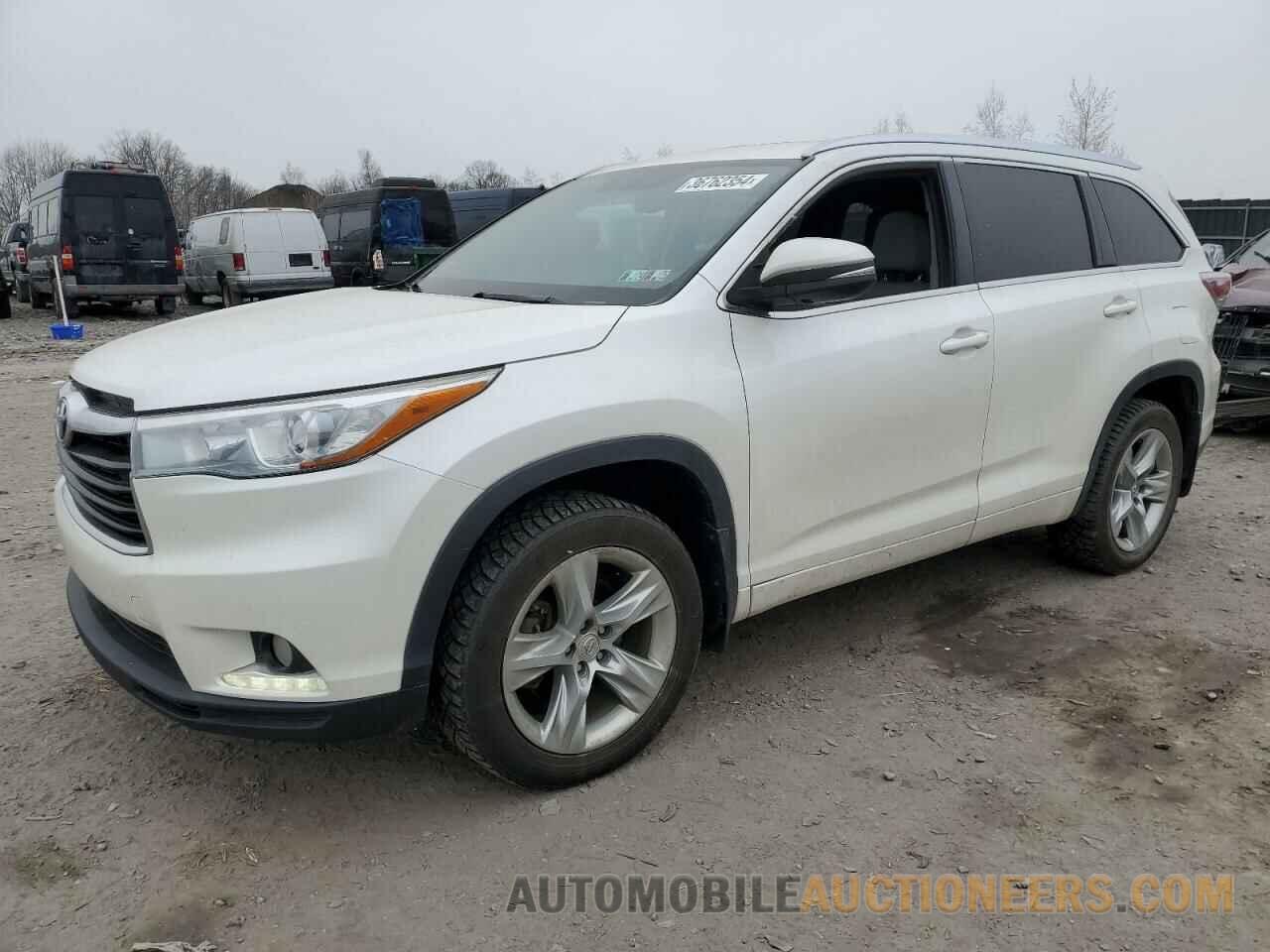 5TDDKRFH3FS138568 TOYOTA HIGHLANDER 2015