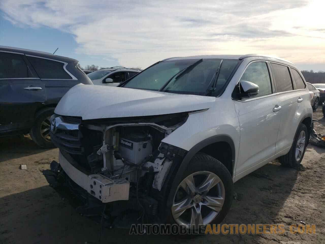 5TDDKRFH3FS182196 TOYOTA HIGHLANDER 2015