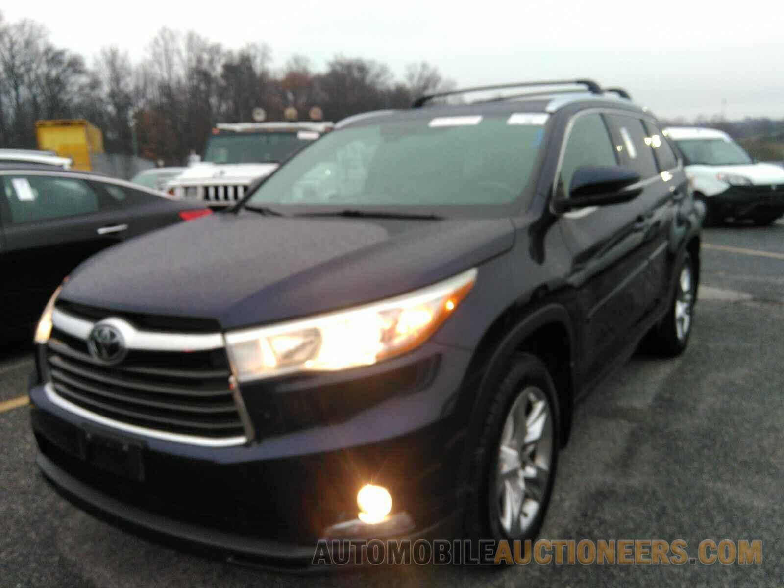 5TDDKRFH3FS204309 Toyota Highlander 2015