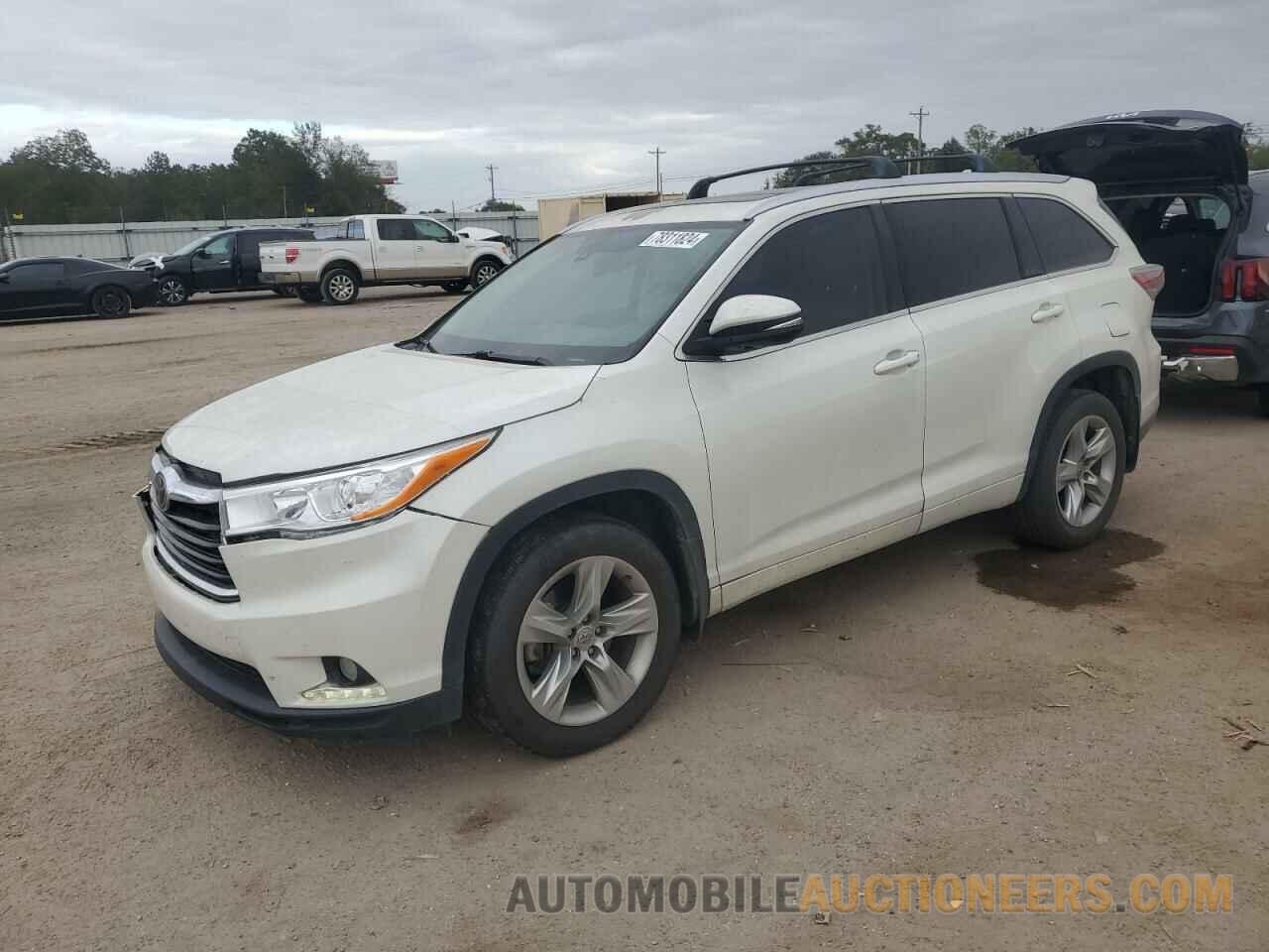 5TDDKRFH4FS188217 TOYOTA HIGHLANDER 2015