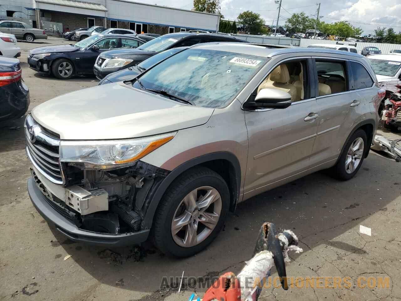 5TDDKRFH7FS119764 TOYOTA HIGHLANDER 2015