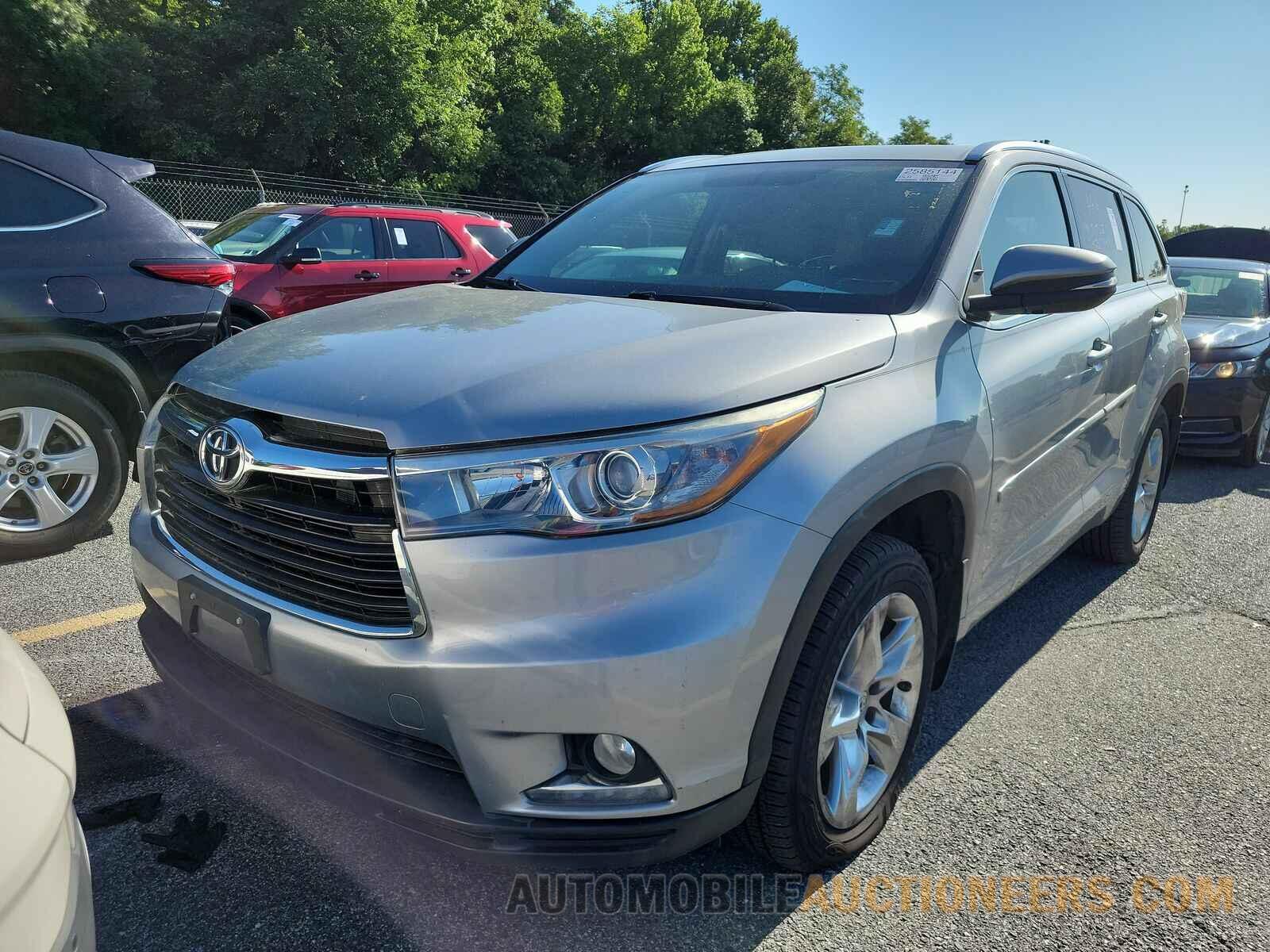 5TDDKRFH7FS156927 Toyota Highlander 2015