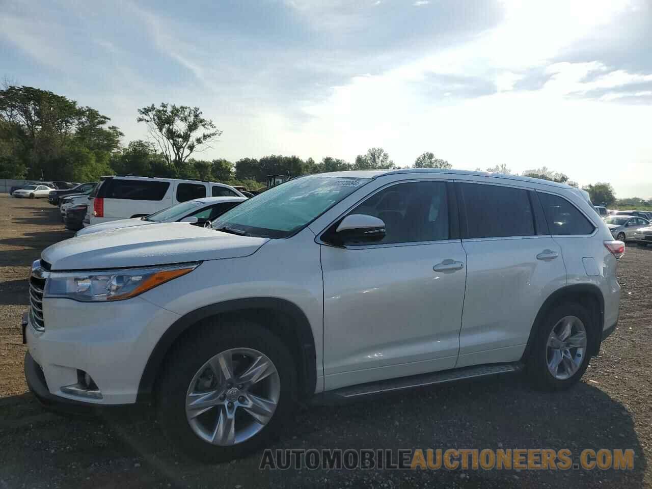 5TDDKRFH9FS163877 TOYOTA HIGHLANDER 2015