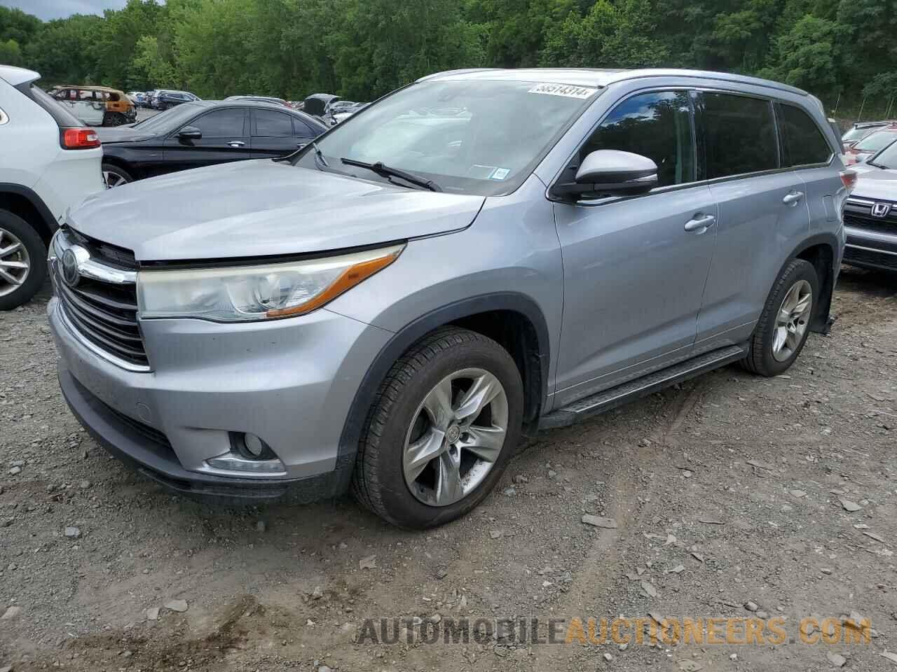 5TDDKRFHXFS113568 TOYOTA HIGHLANDER 2015