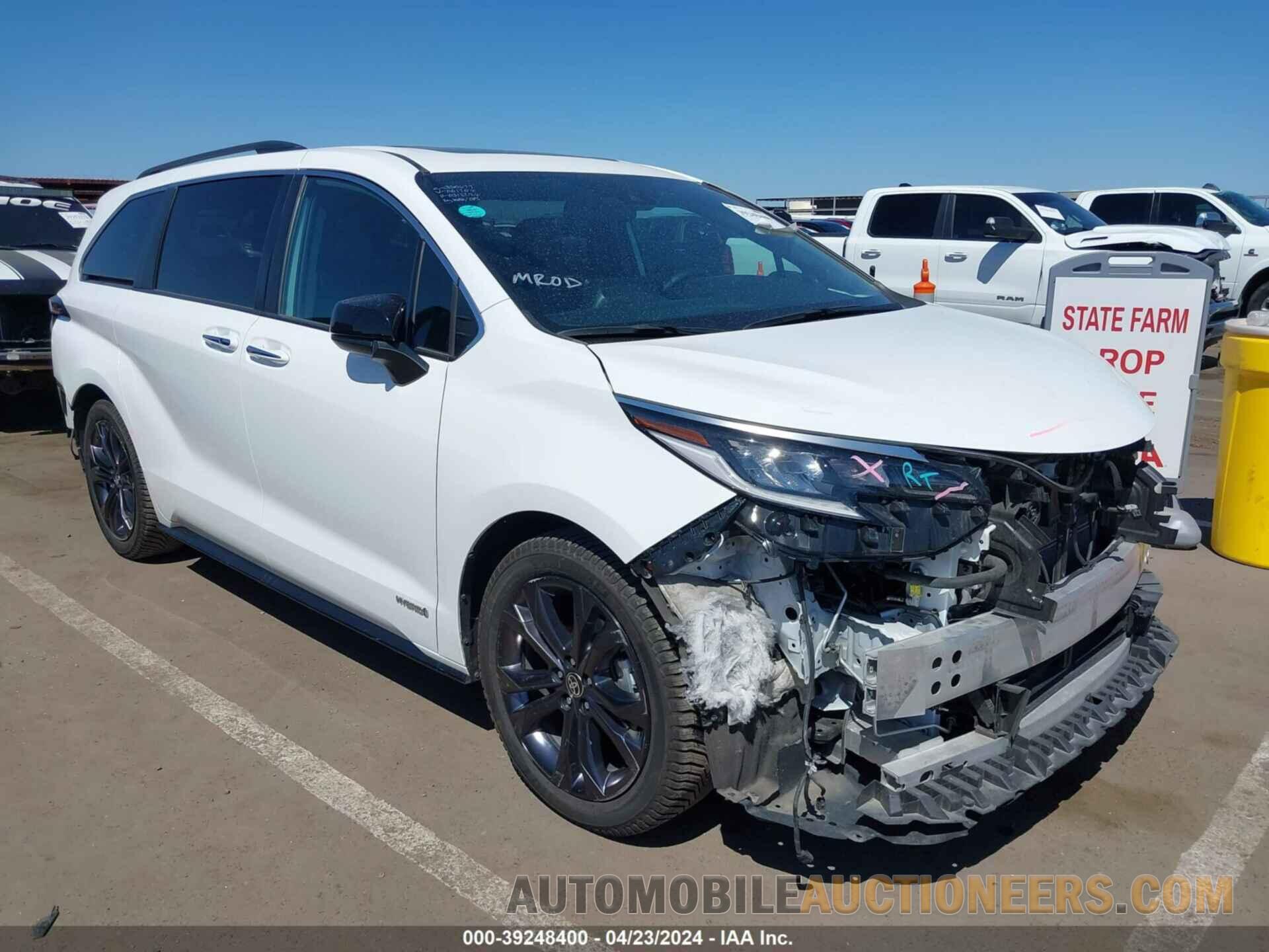 5TDDRKEC8MS061704 TOYOTA SIENNA 2021