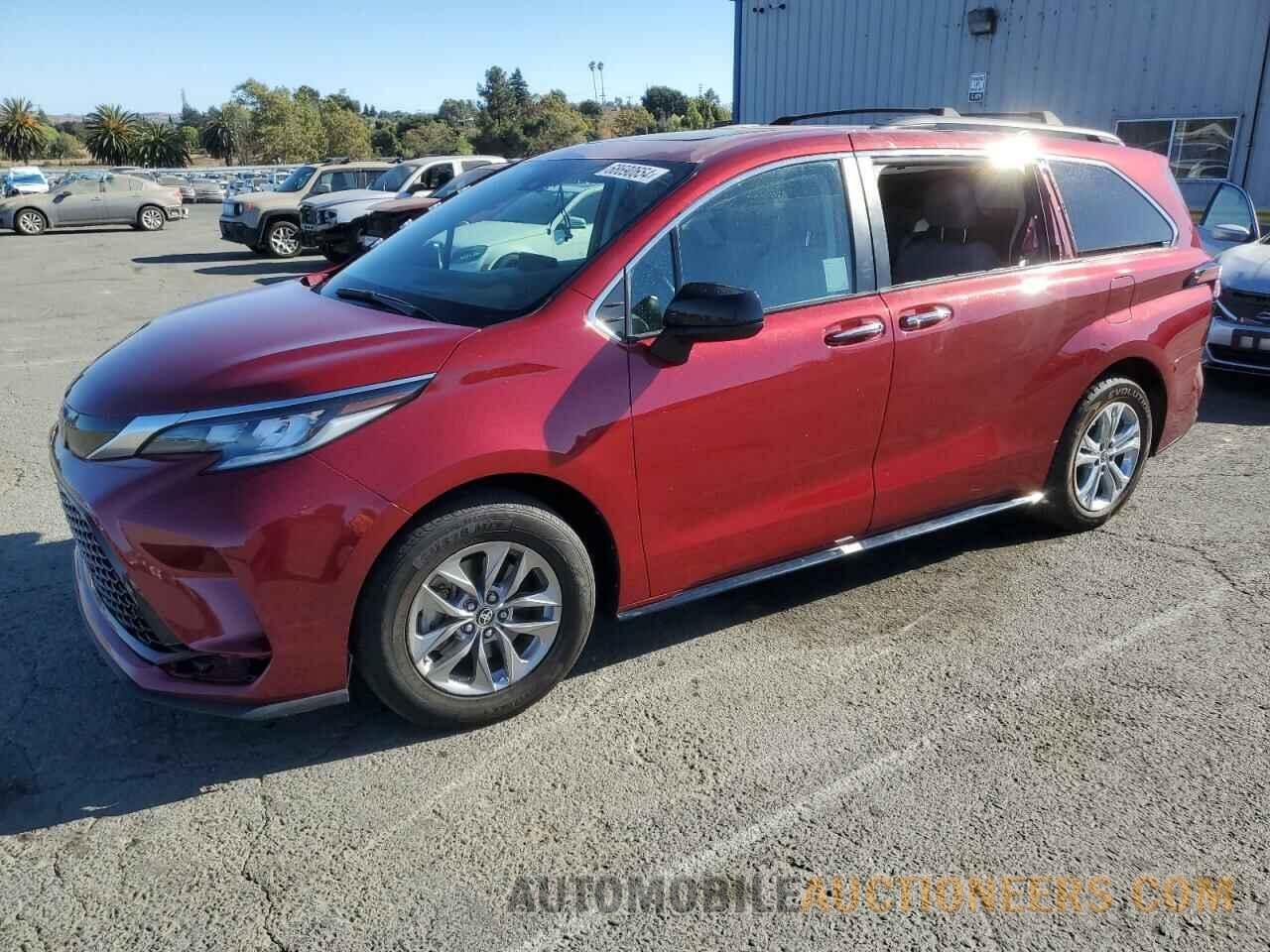 5TDDSKFC0MS031115 TOYOTA SIENNA 2021