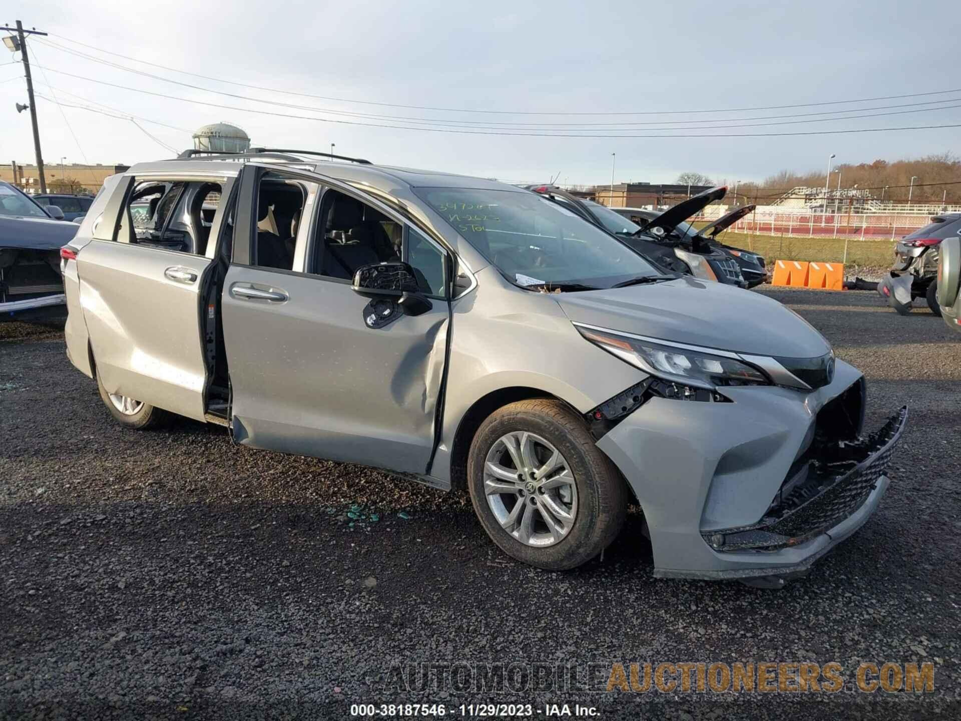 5TDDSKFC0PS104648 TOYOTA SIENNA 2023