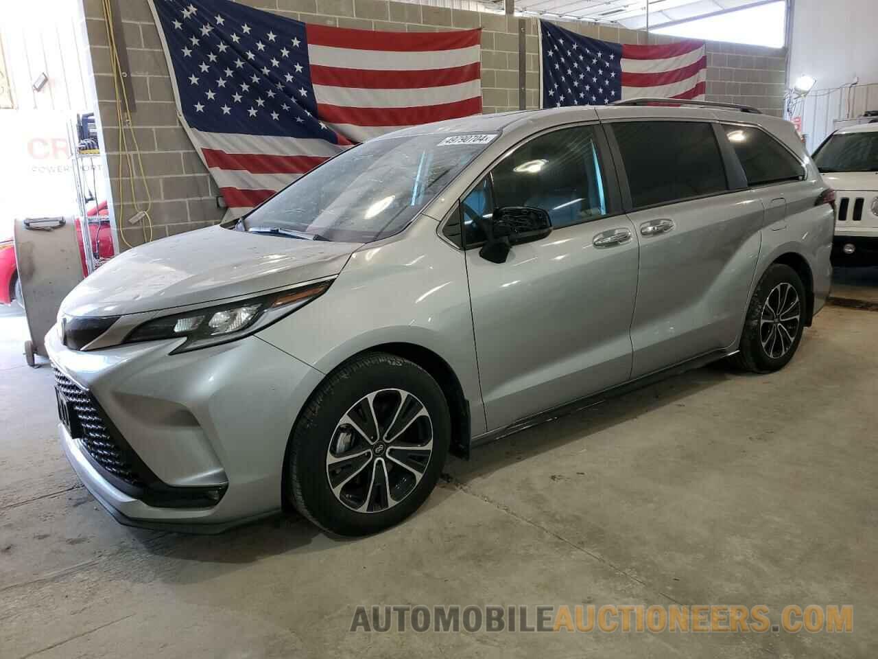 5TDDSKFC1PS084751 TOYOTA SIENNA 2023