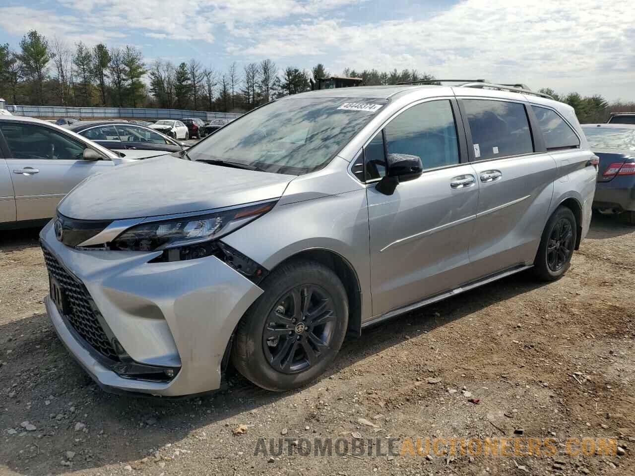 5TDDSKFC1RS113961 TOYOTA SIENNA 2024