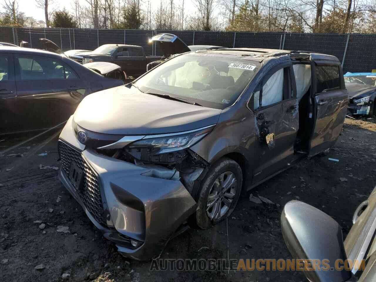 5TDDSKFC3MS003003 TOYOTA SIENNA 2021