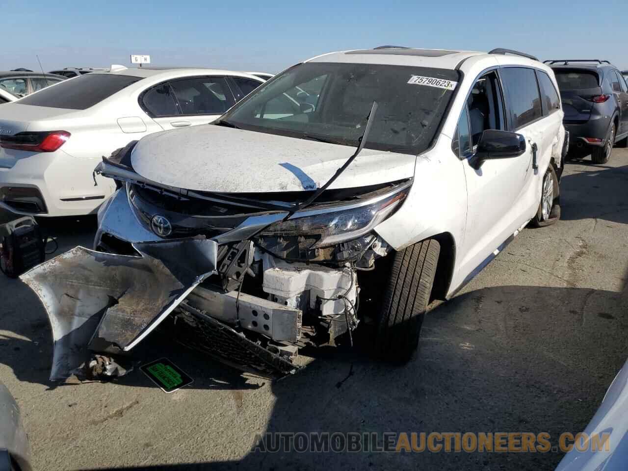 5TDDSKFCXNS058002 TOYOTA SIENNA 2022