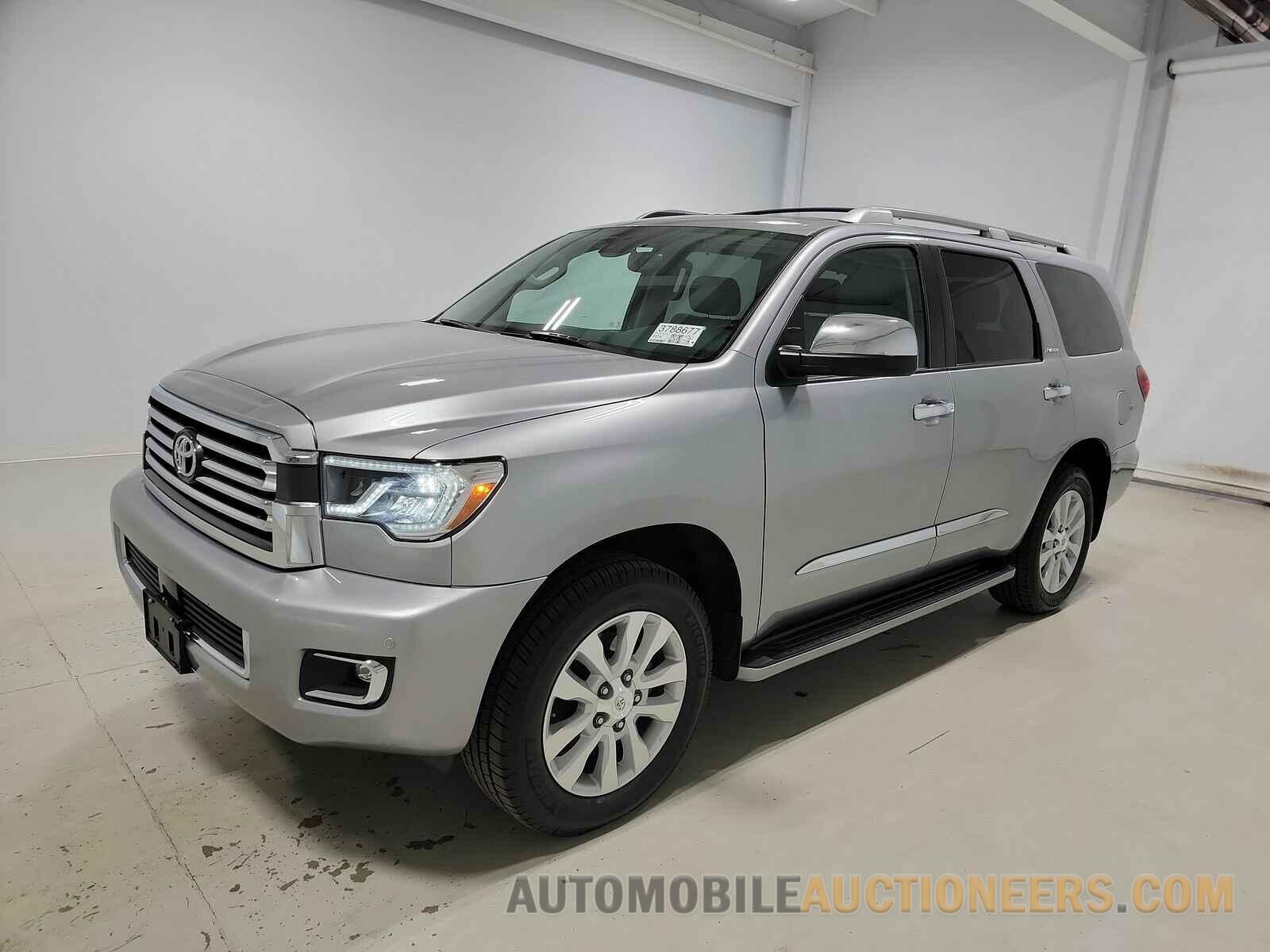 5TDDY5G16JS163725 Toyota Sequoia 2018