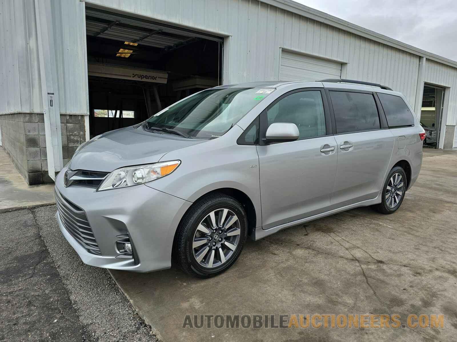 5TDDZ3DC1JS200879 Toyota Sienna 2018